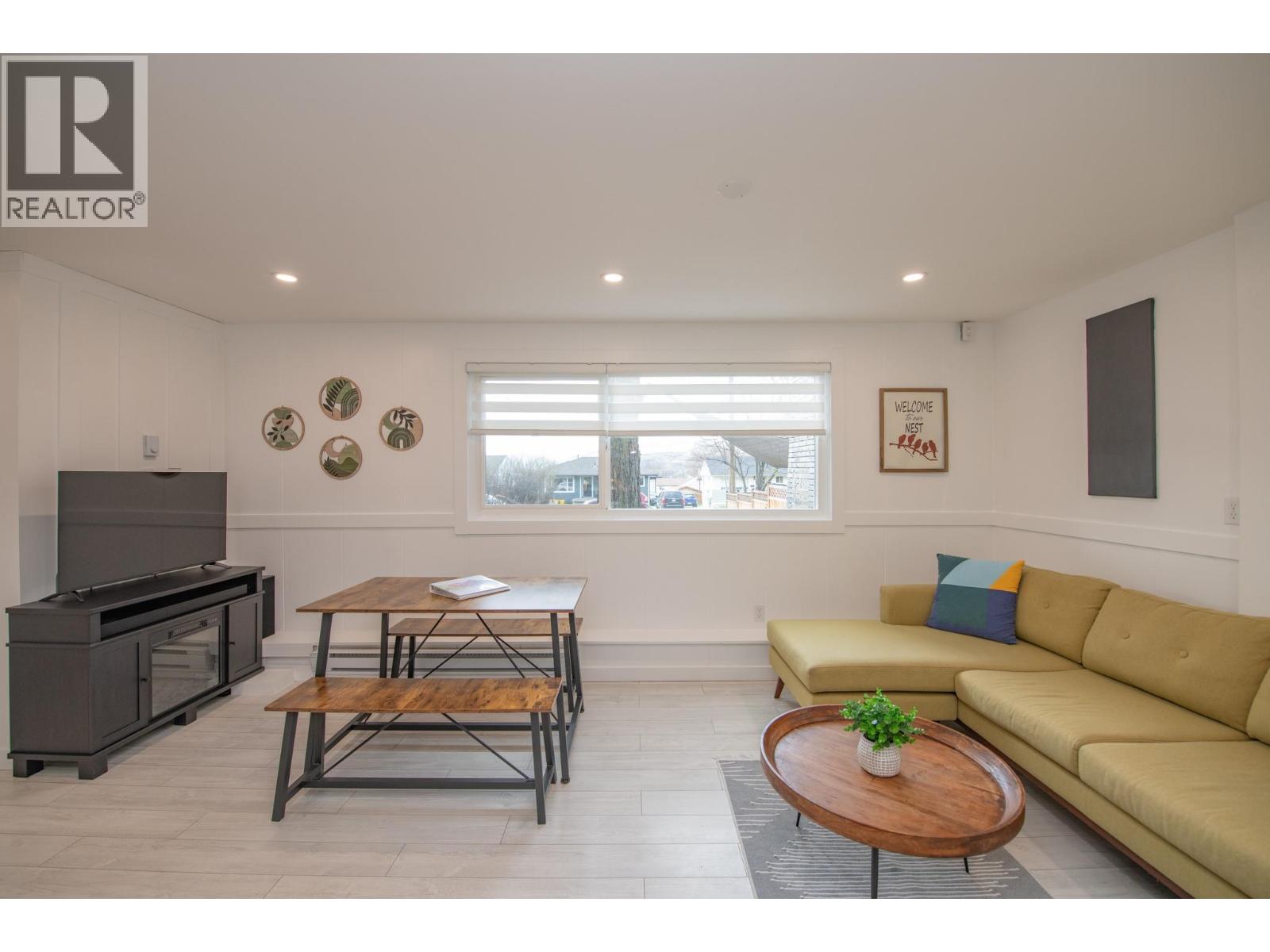  3208 Pleasant Valley Road, Vernon