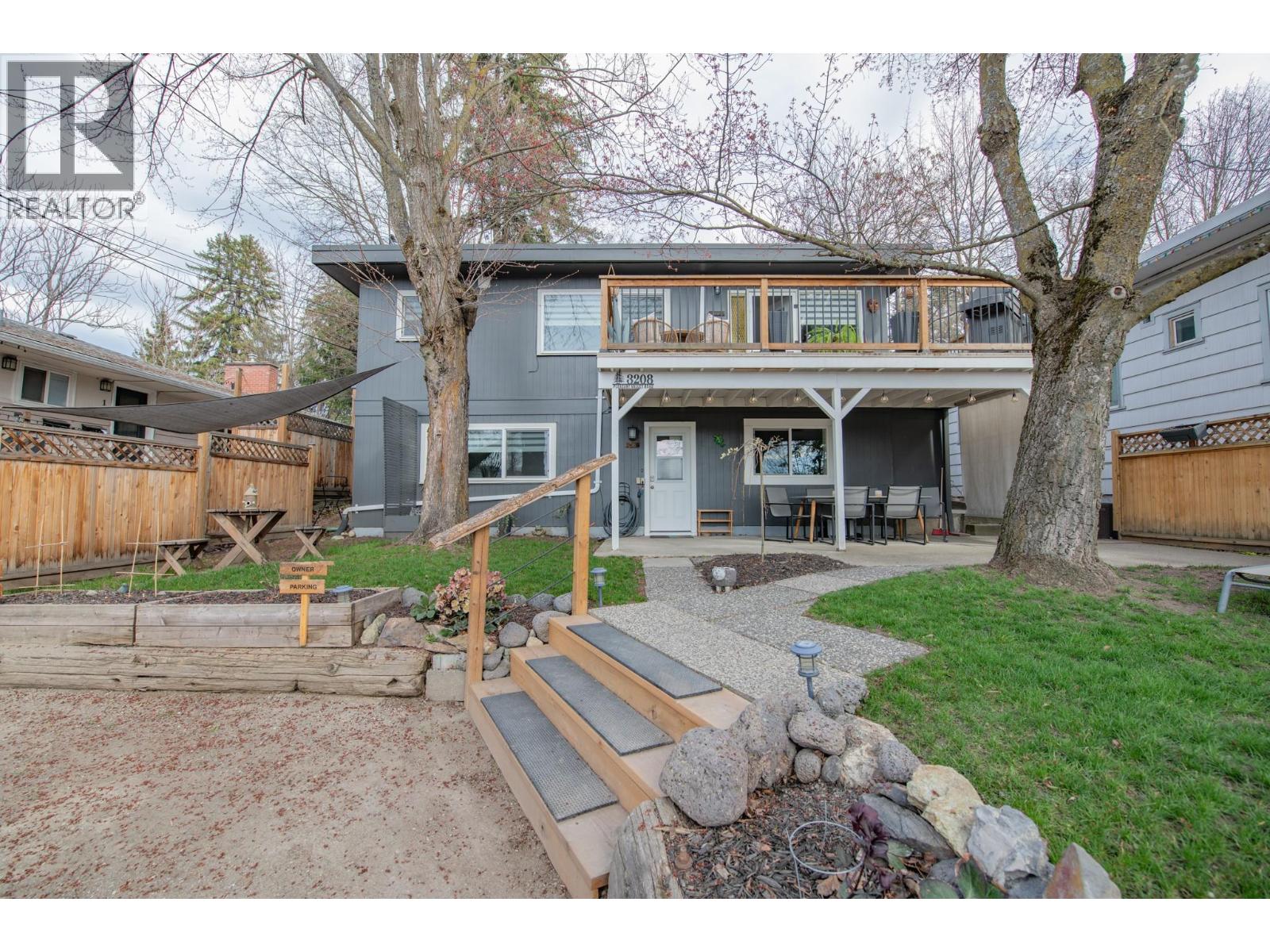 3208 Pleasant Valley Road - 1