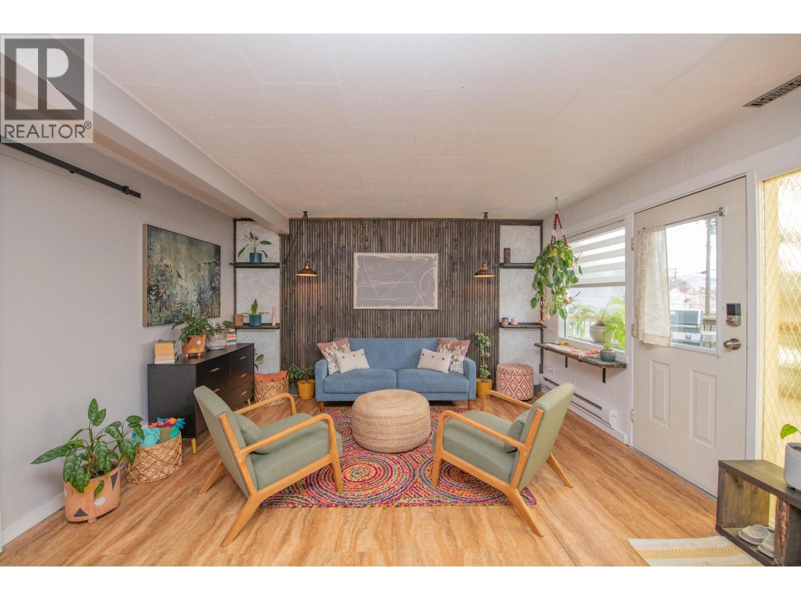  3208 Pleasant Valley Road, Vernon