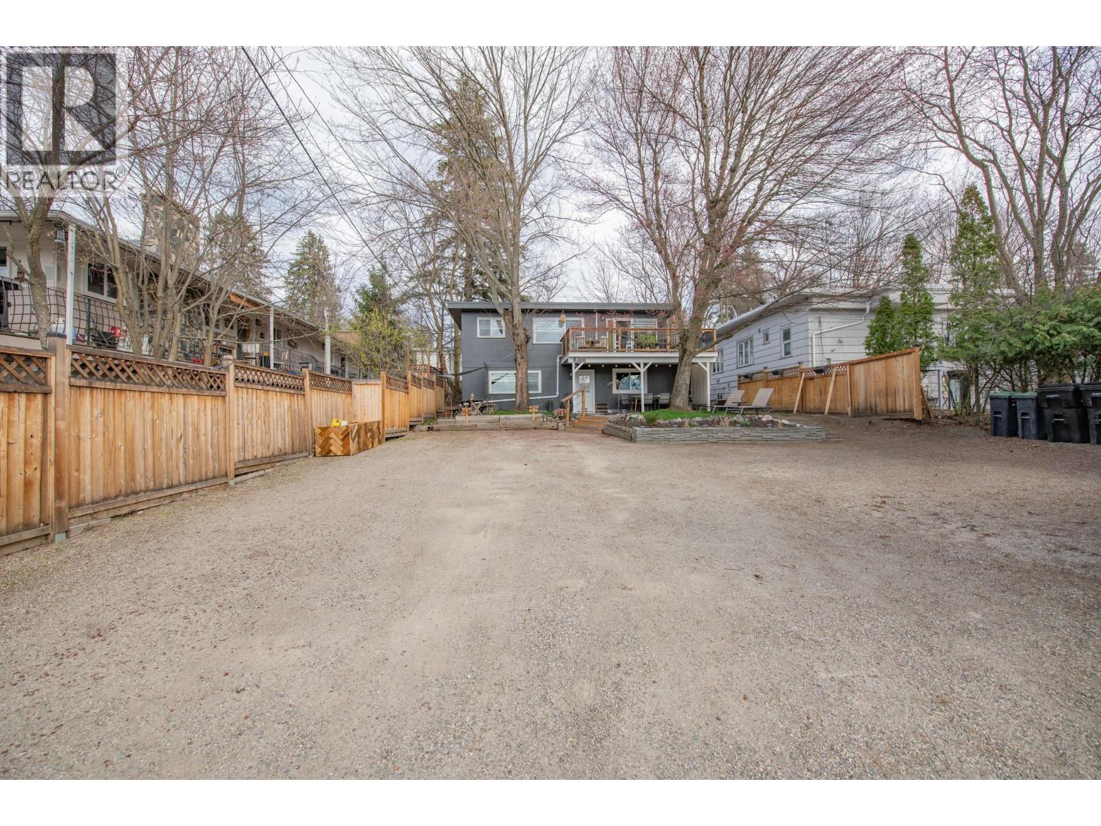  3208 Pleasant Valley Road, Vernon