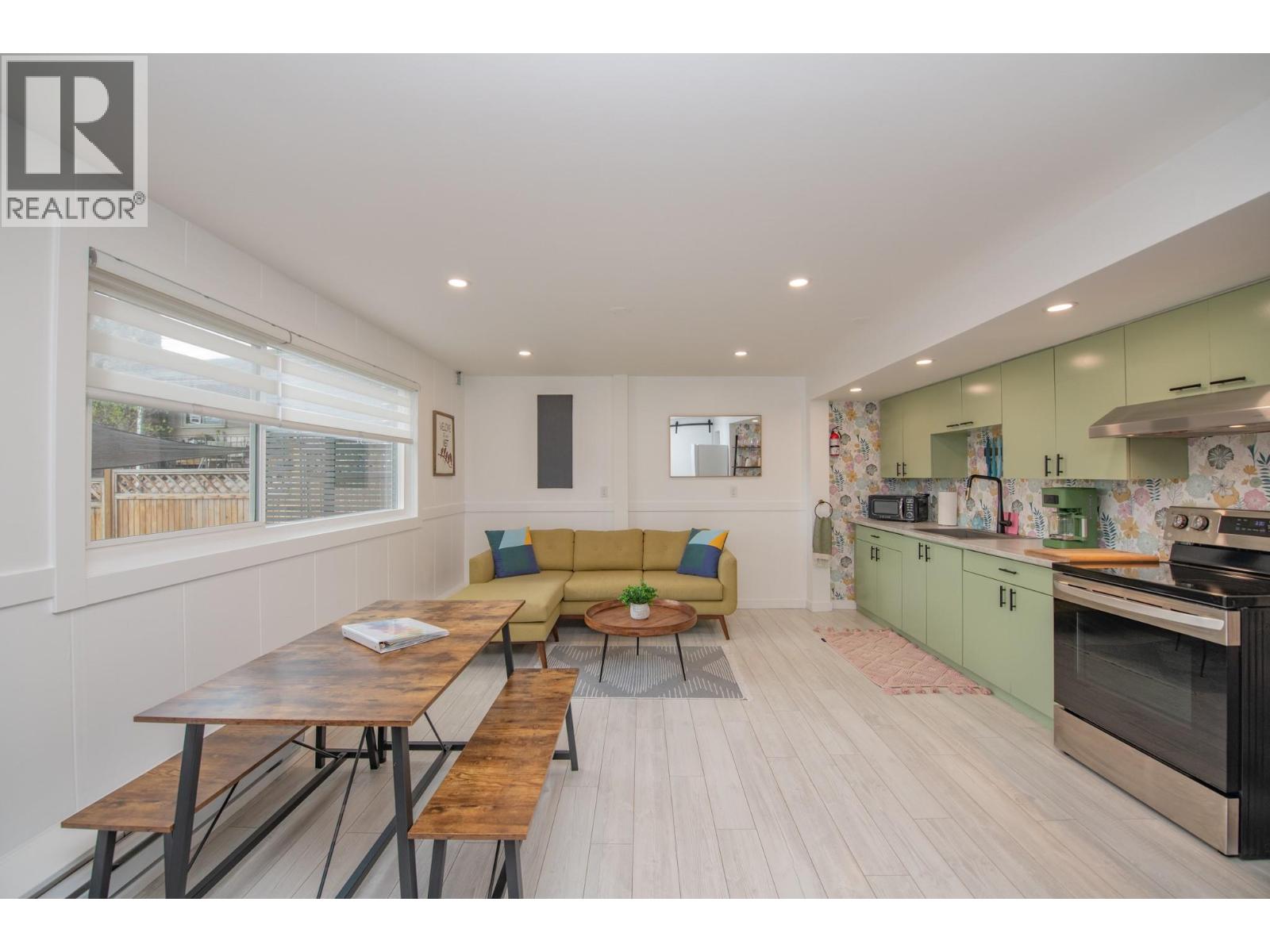  3208 Pleasant Valley Road, Vernon