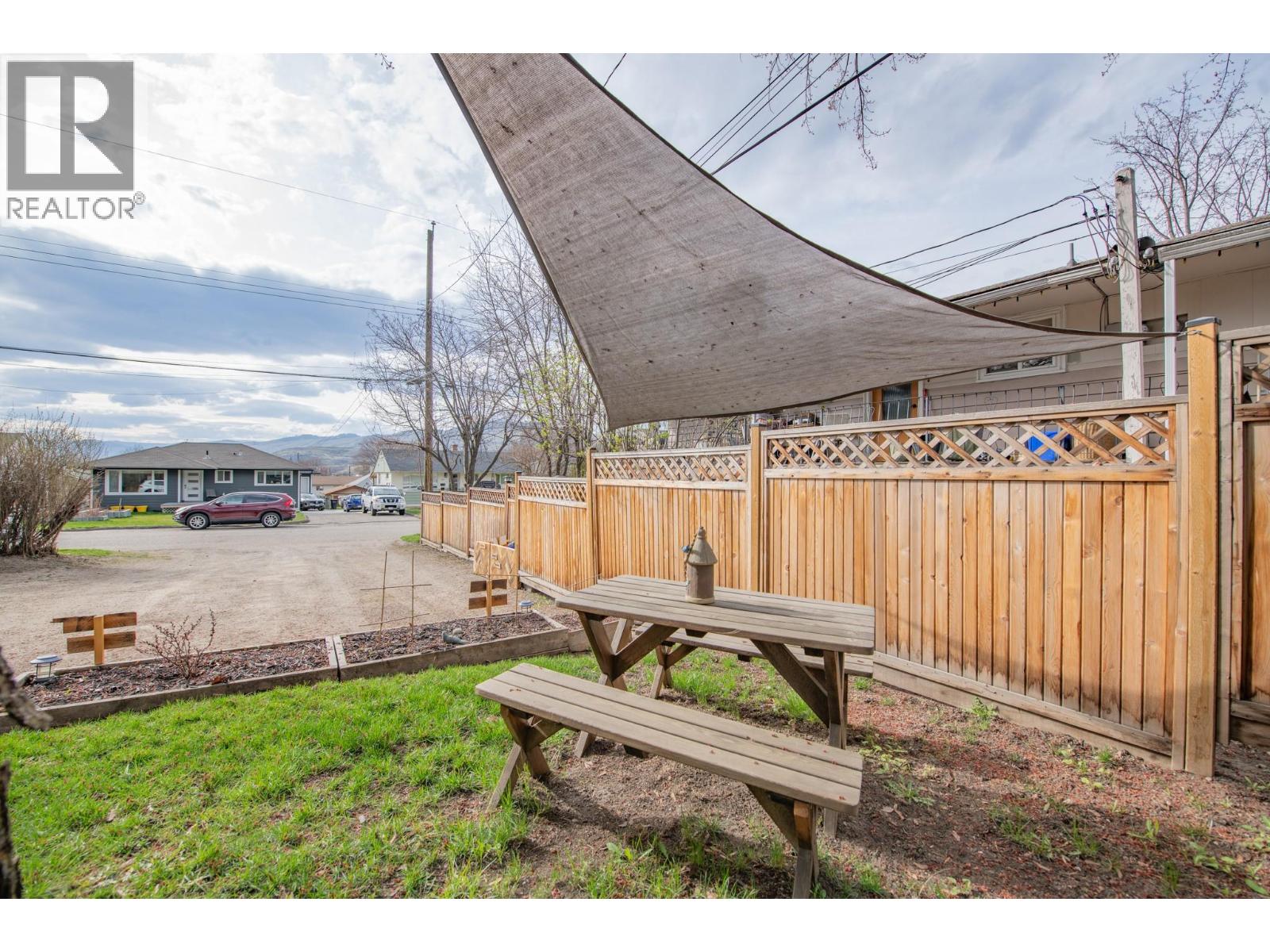  3208 Pleasant Valley Road, Vernon