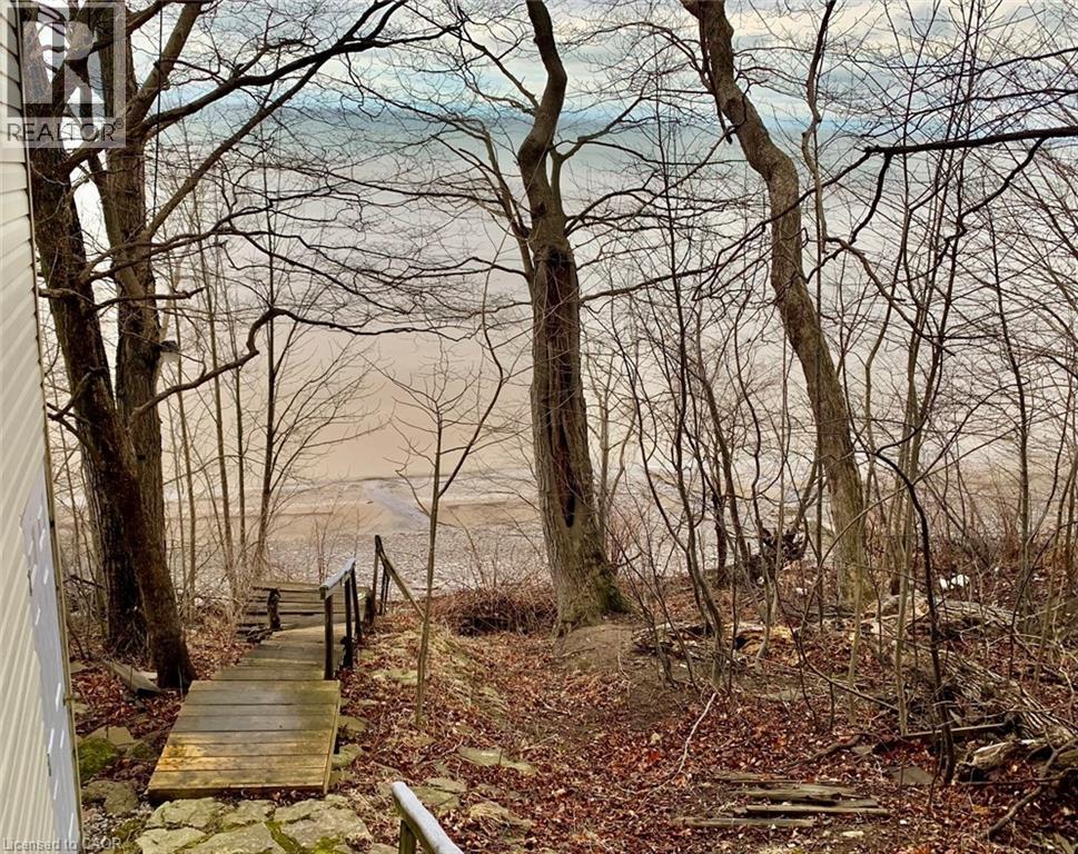 110 OLD LAKESHORE ROAD - 13