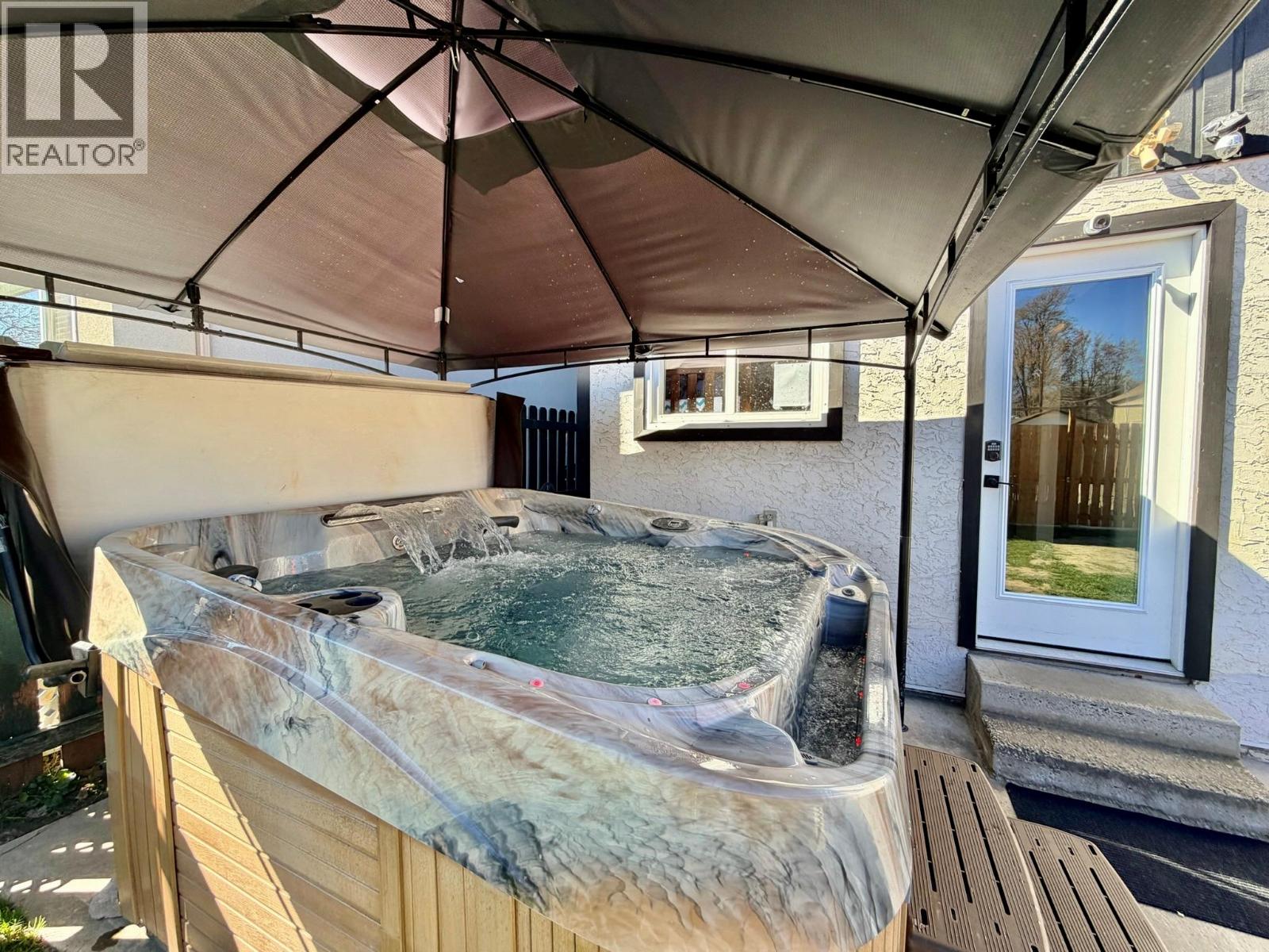 448 Caribou Street, Penticton