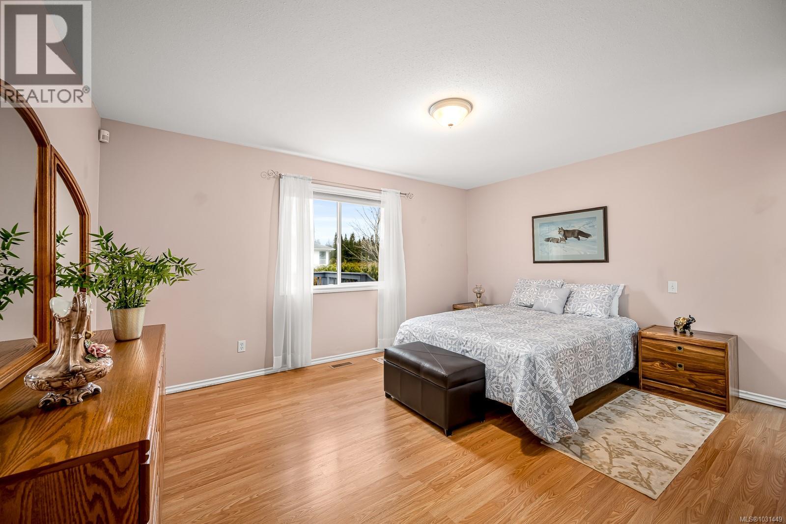1741 Swan Cres, Courtenay