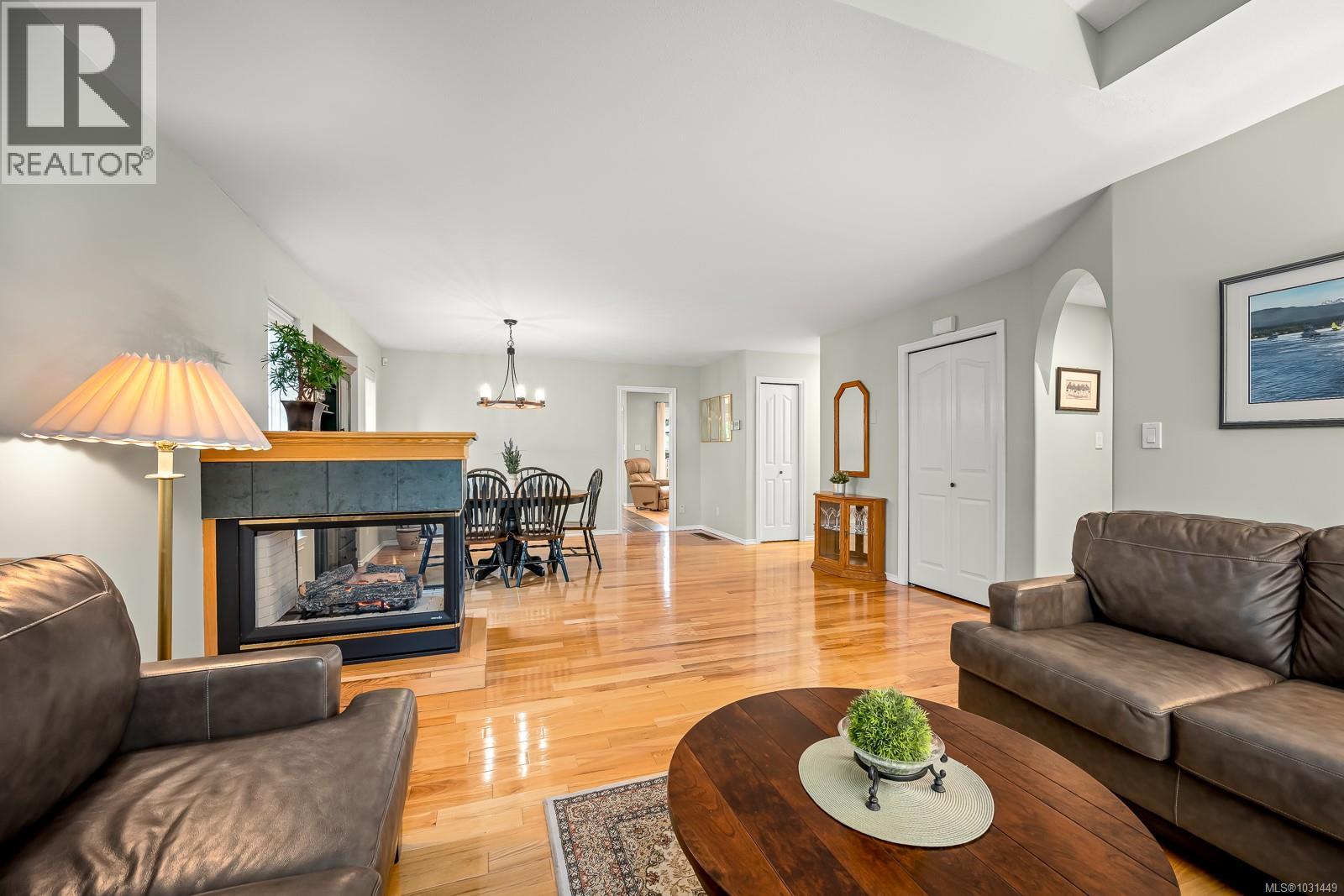 1741 Swan Cres, Courtenay