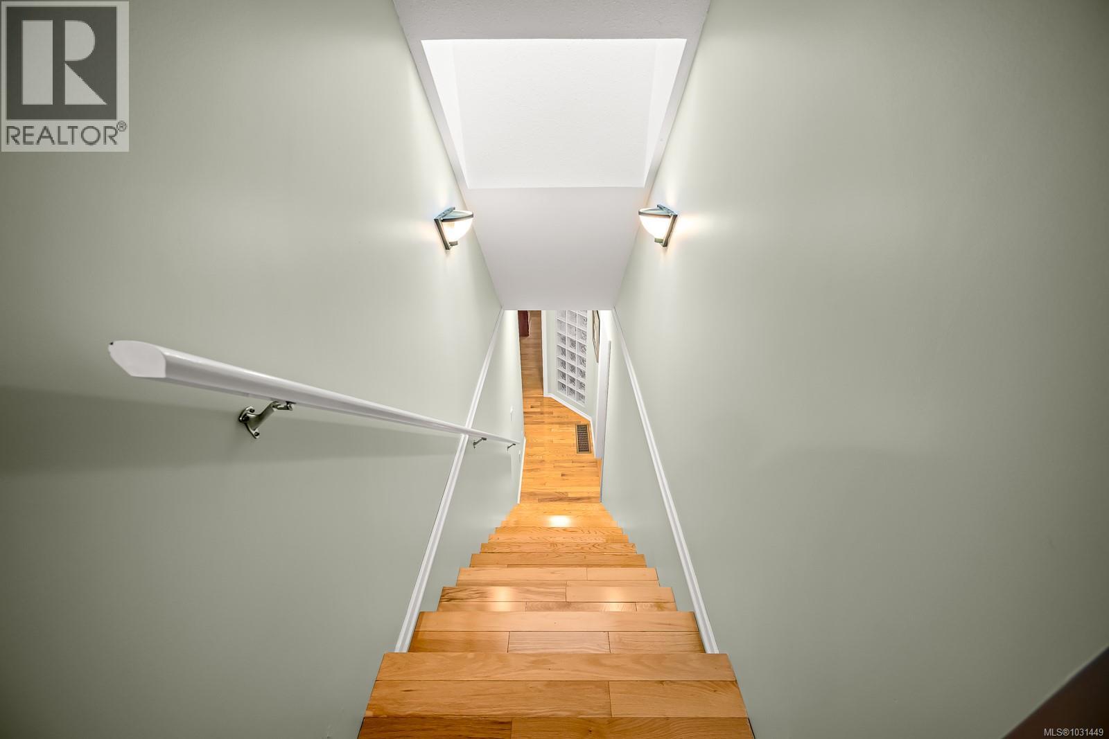 1741 Swan Cres, Courtenay