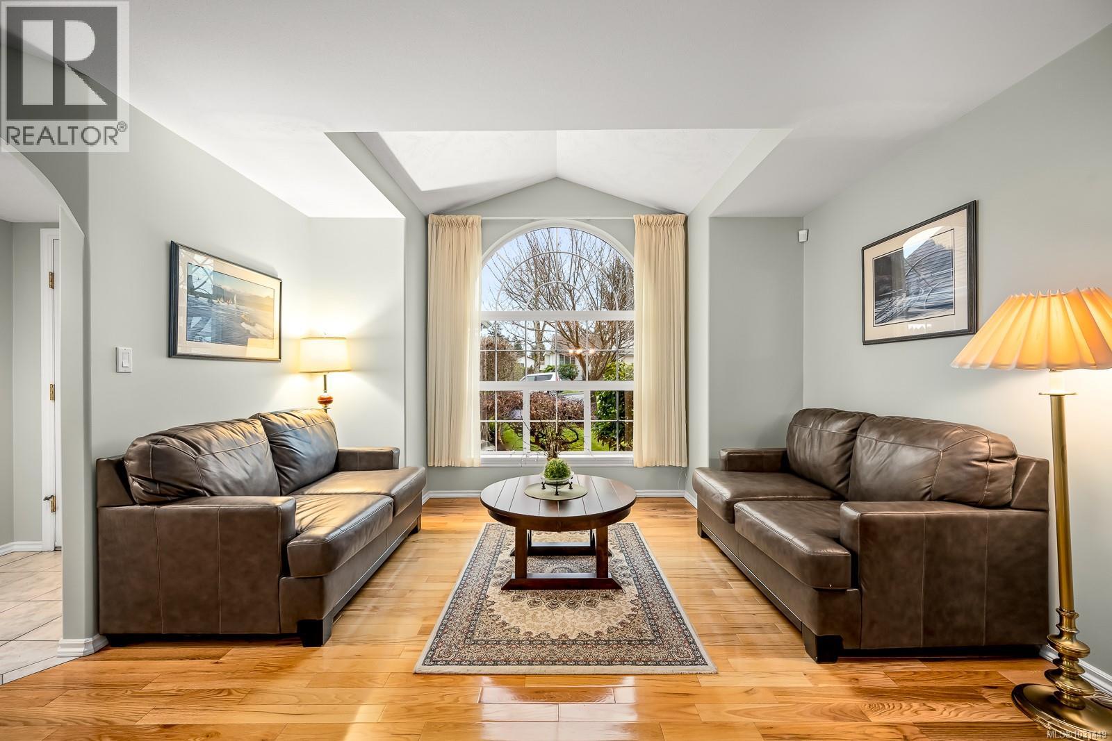 1741 Swan Cres, Courtenay