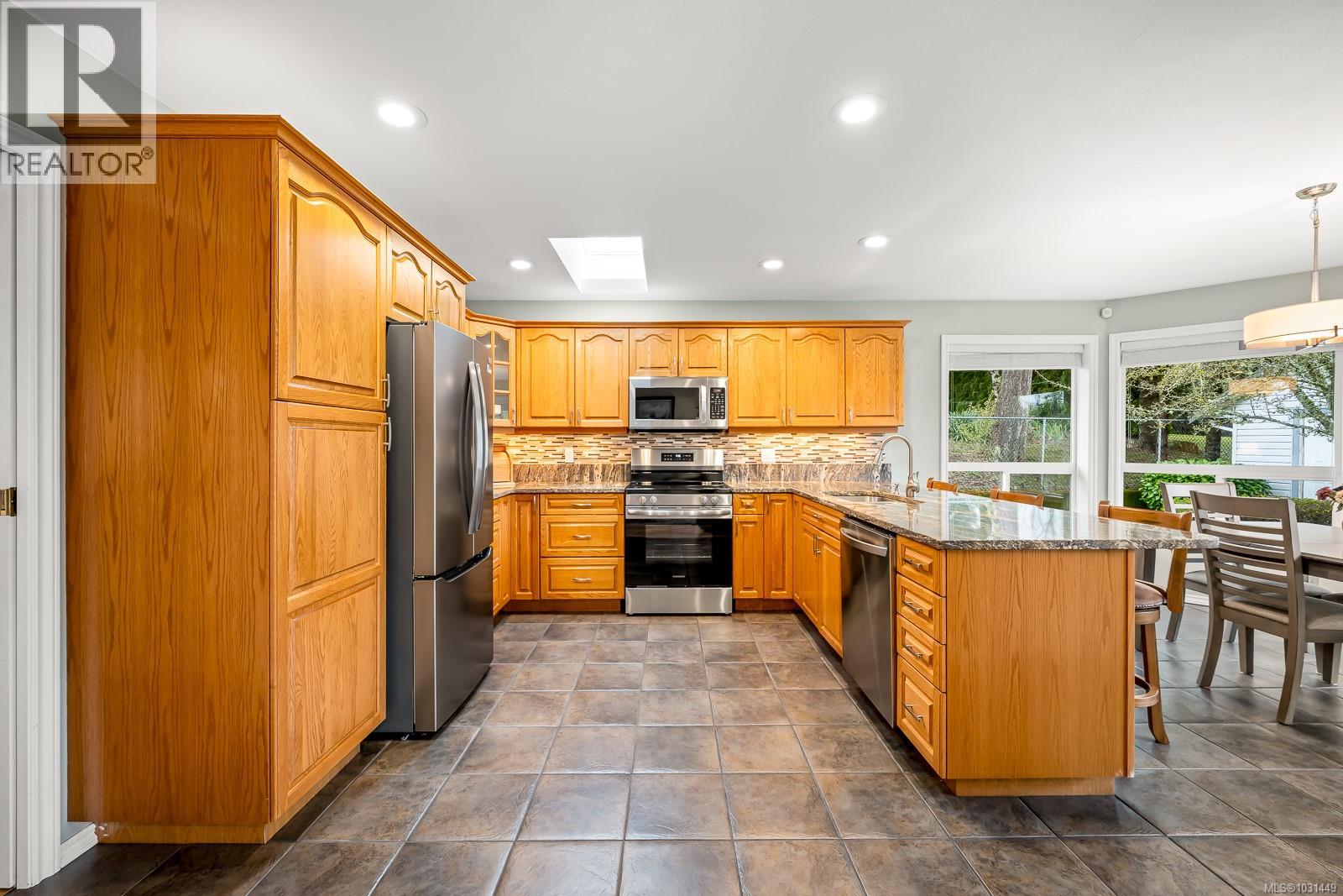 1741 Swan Cres, Courtenay