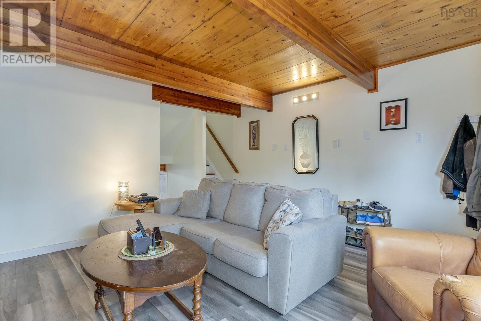 72 CAVENDISH ROAD - 14