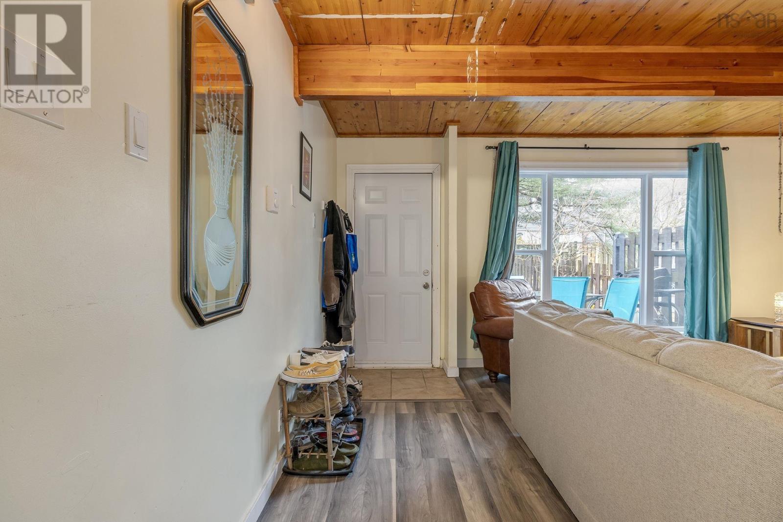 72 CAVENDISH ROAD - 16