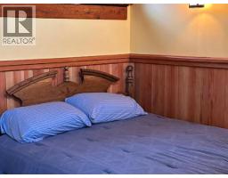 3629 Gillies Bay Road, Texada Island, BC V0N1W0 Photo 8