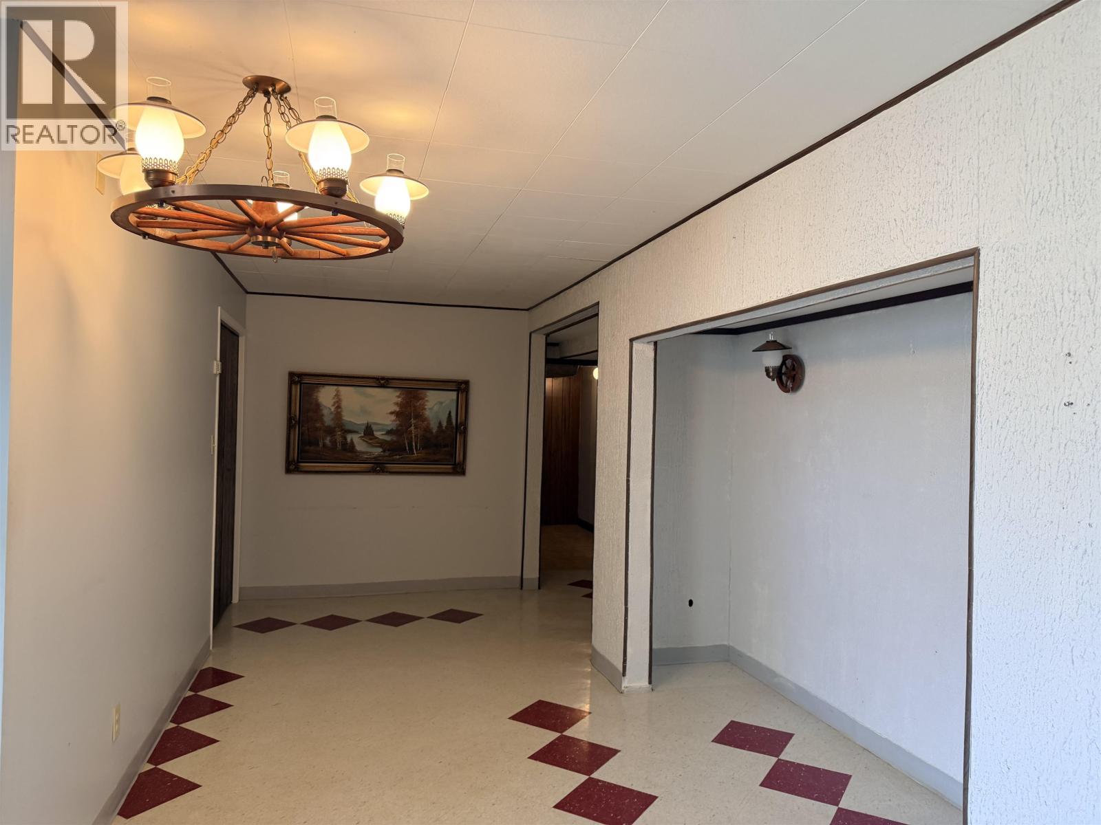 123 LAKEVIEW AVENUE - 15