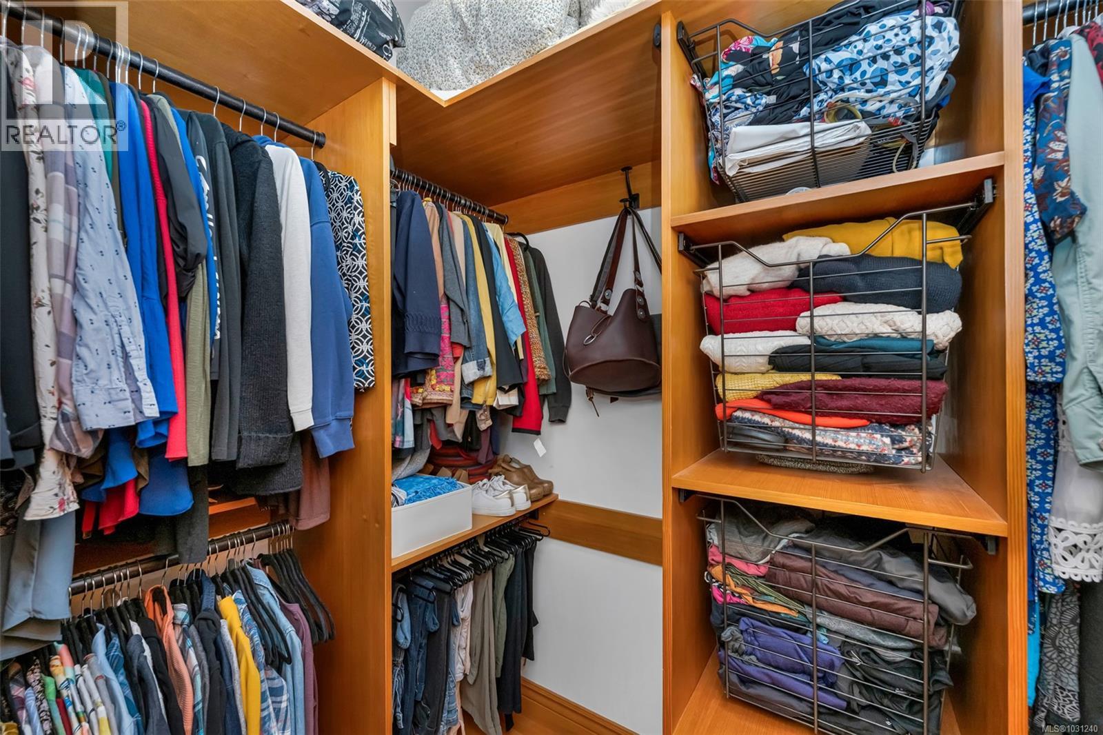 3085 SEAHAVEN RD - 26