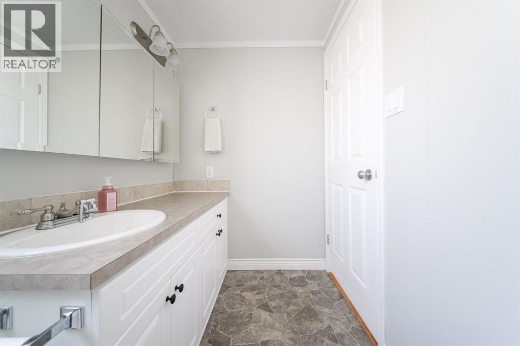 108 Fir Street, Fort McMurray