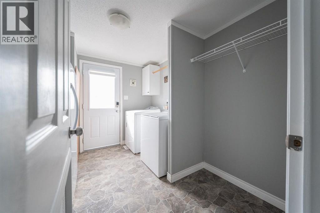 108 Fir Street, Fort McMurray