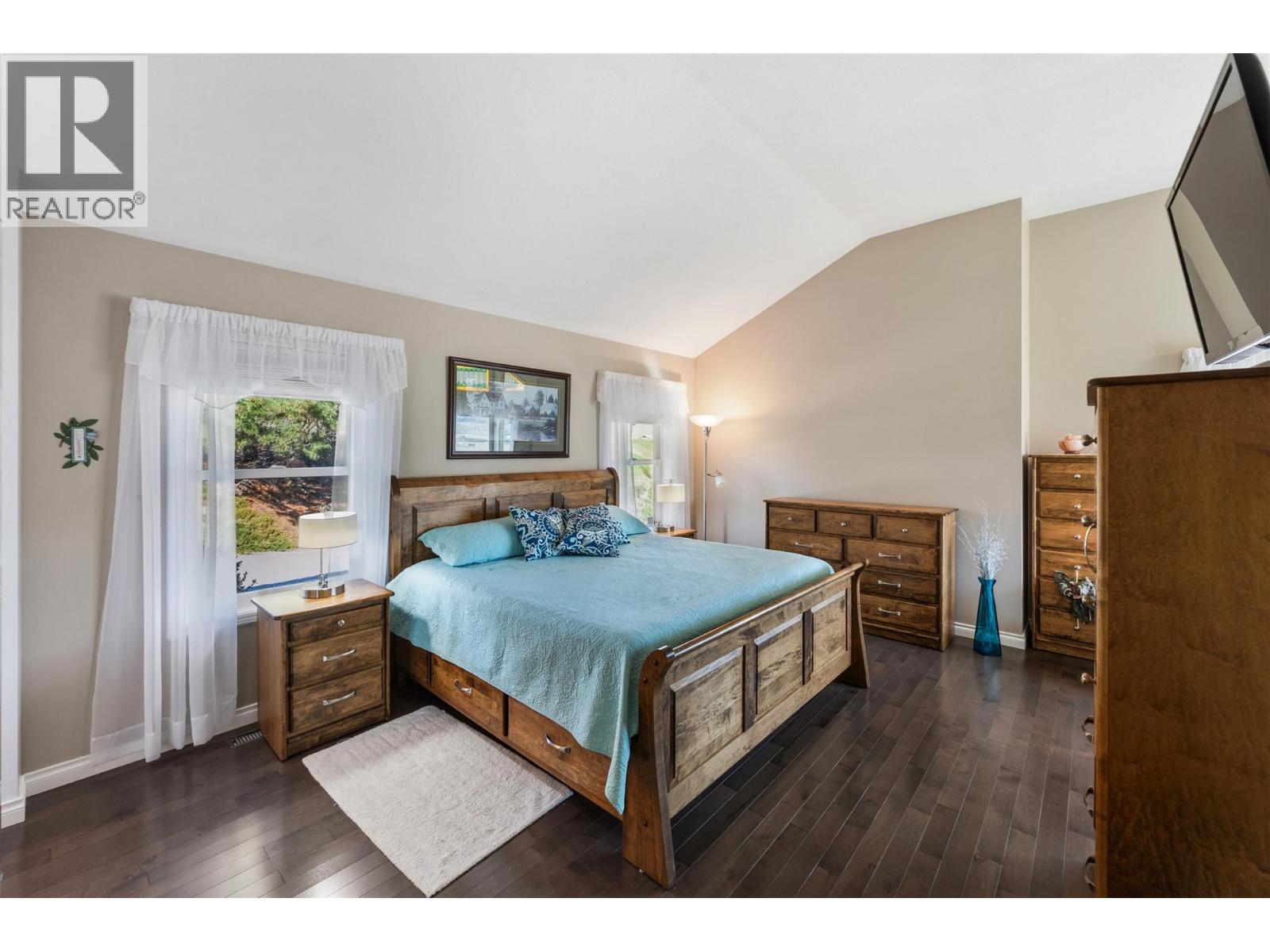 600 PONDEROSA Road, Oliver