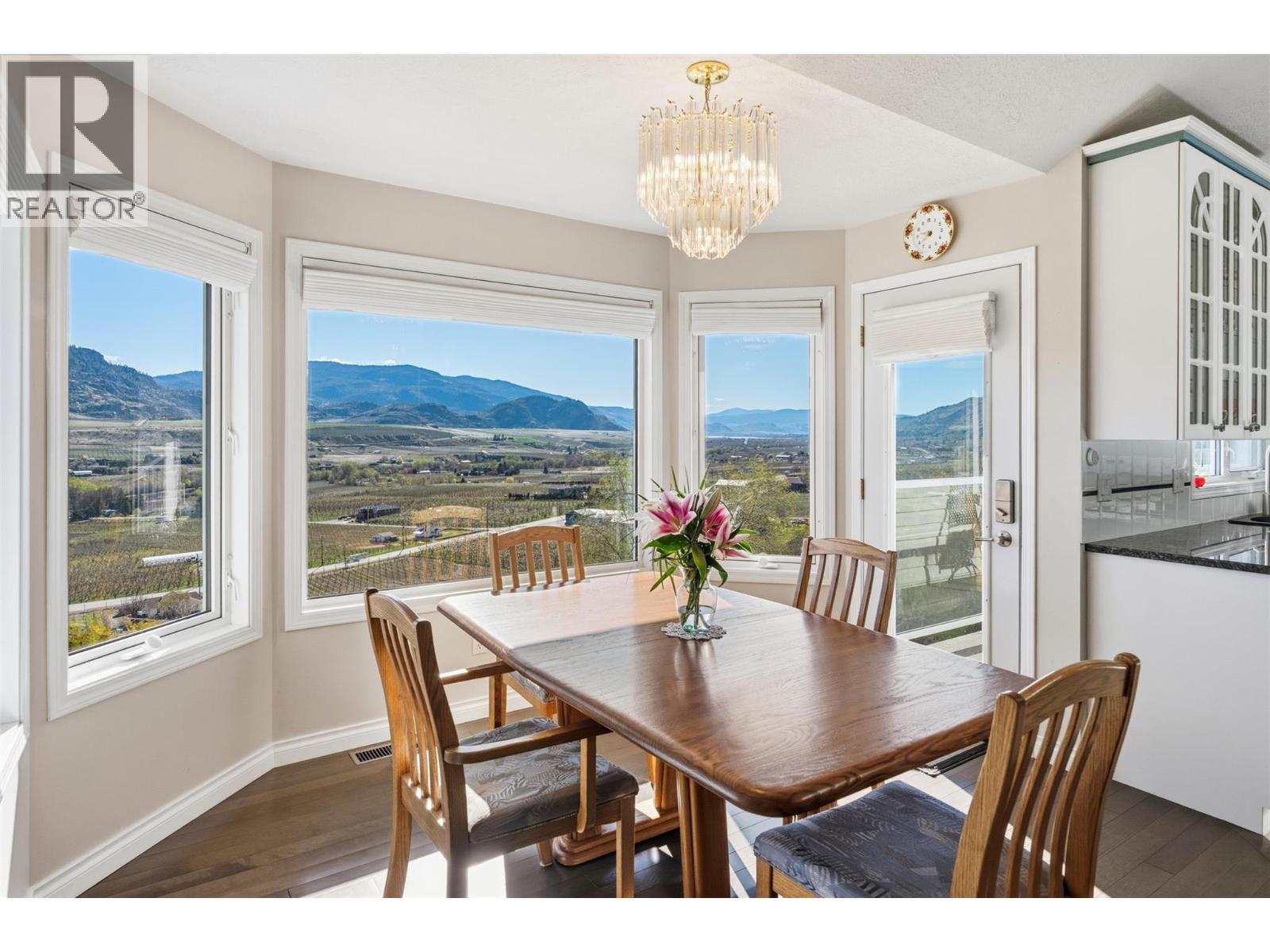 600 PONDEROSA Road, Oliver