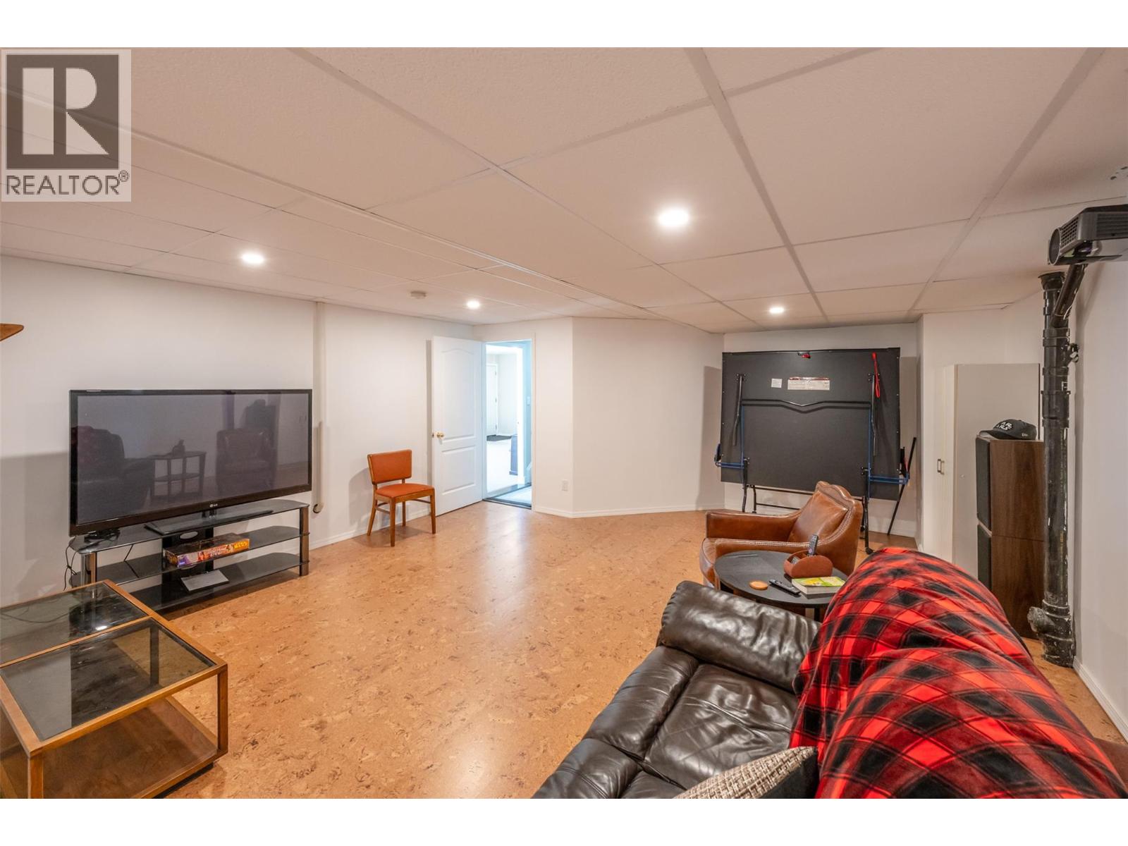 600 PONDEROSA Road, Oliver