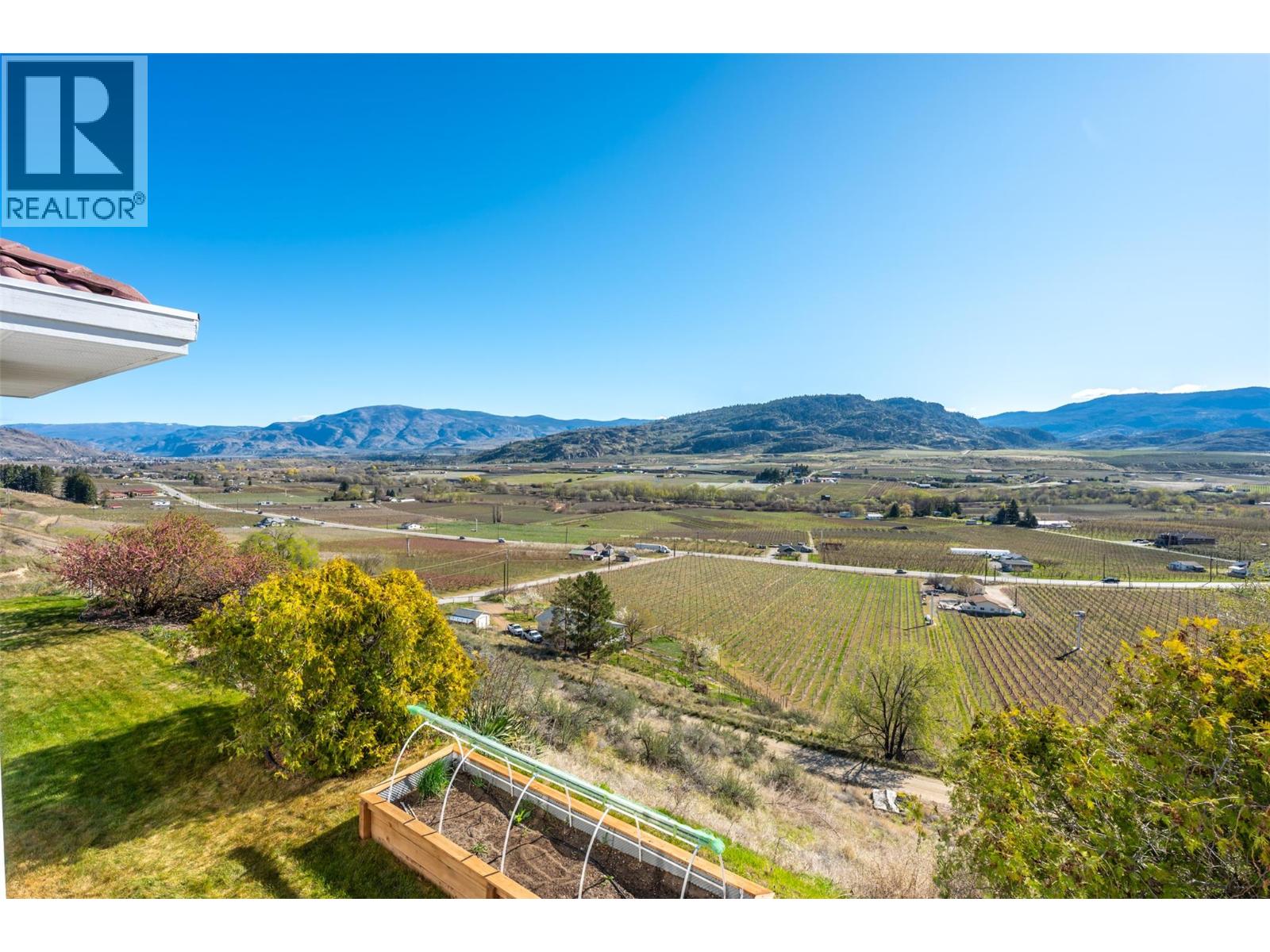 600 PONDEROSA Road, Oliver