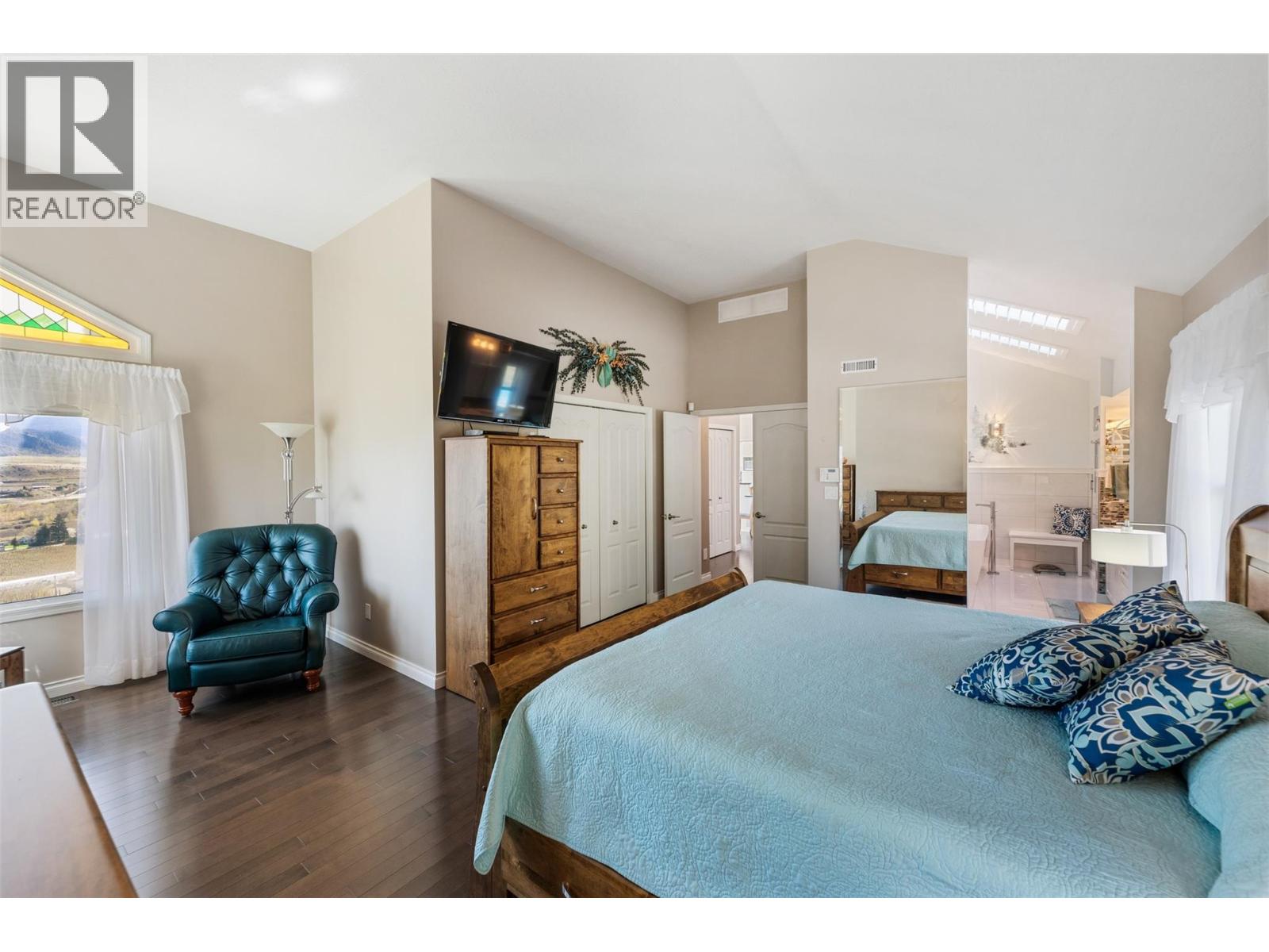 600 PONDEROSA Road, Oliver