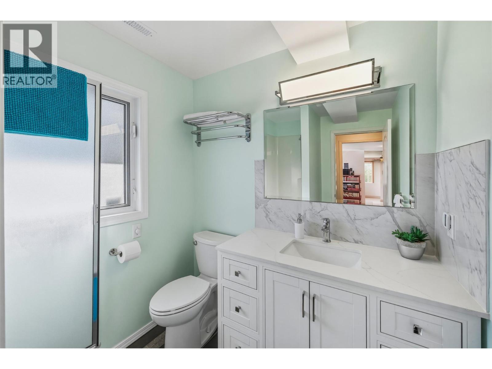 600 PONDEROSA Road, Oliver