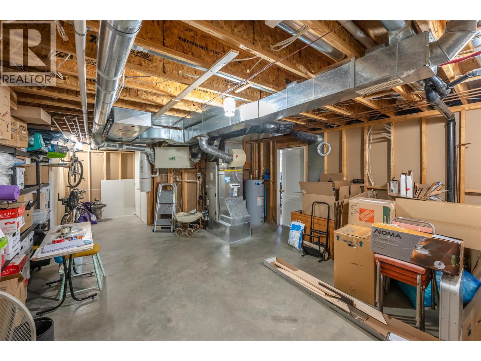 600 PONDEROSA Road, Oliver