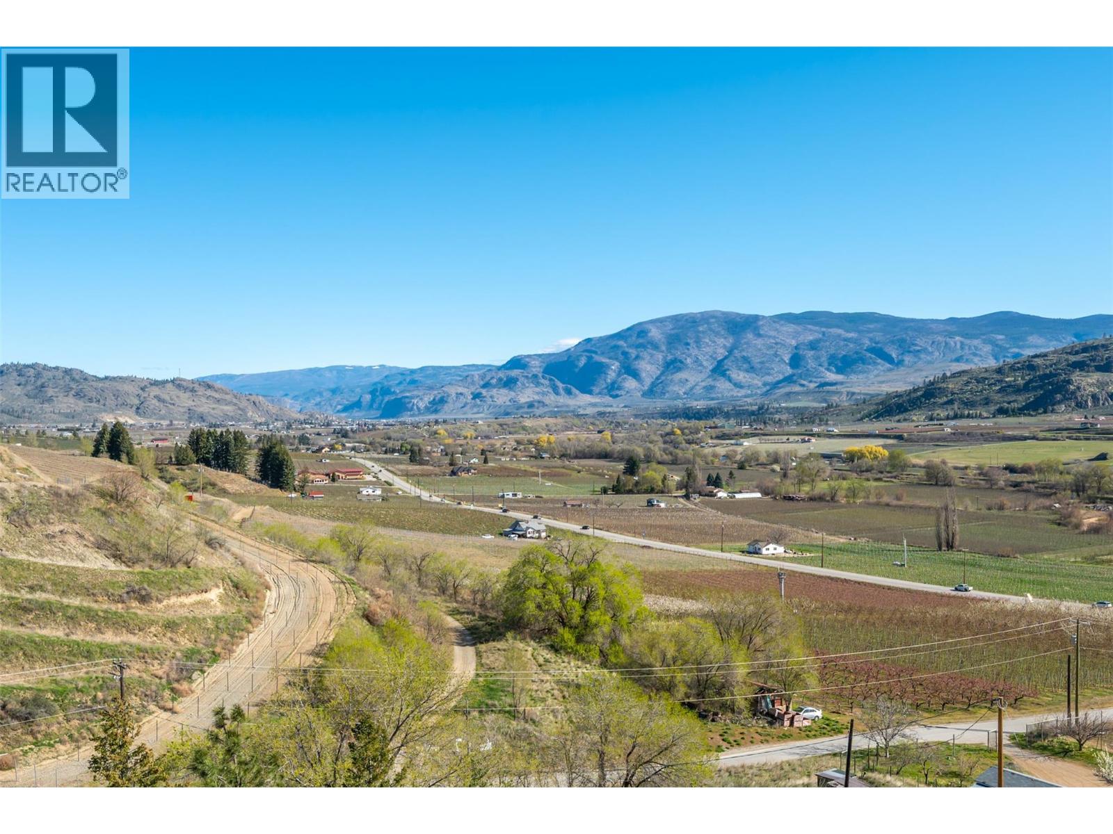 600 PONDEROSA Road, Oliver