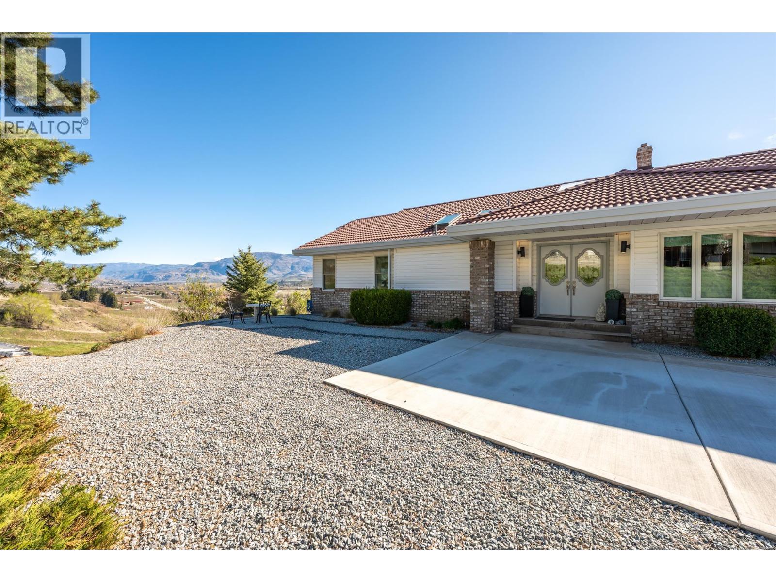 600 PONDEROSA Road, Oliver