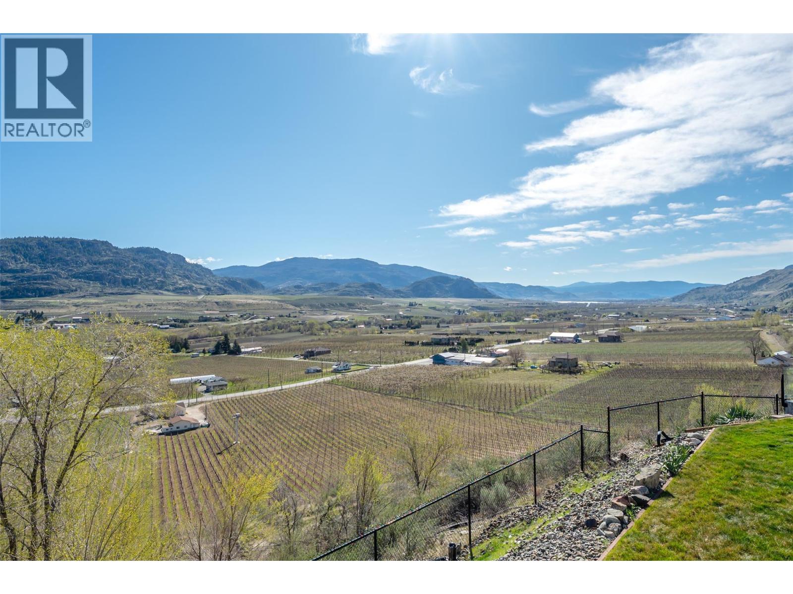 600 PONDEROSA Road, Oliver