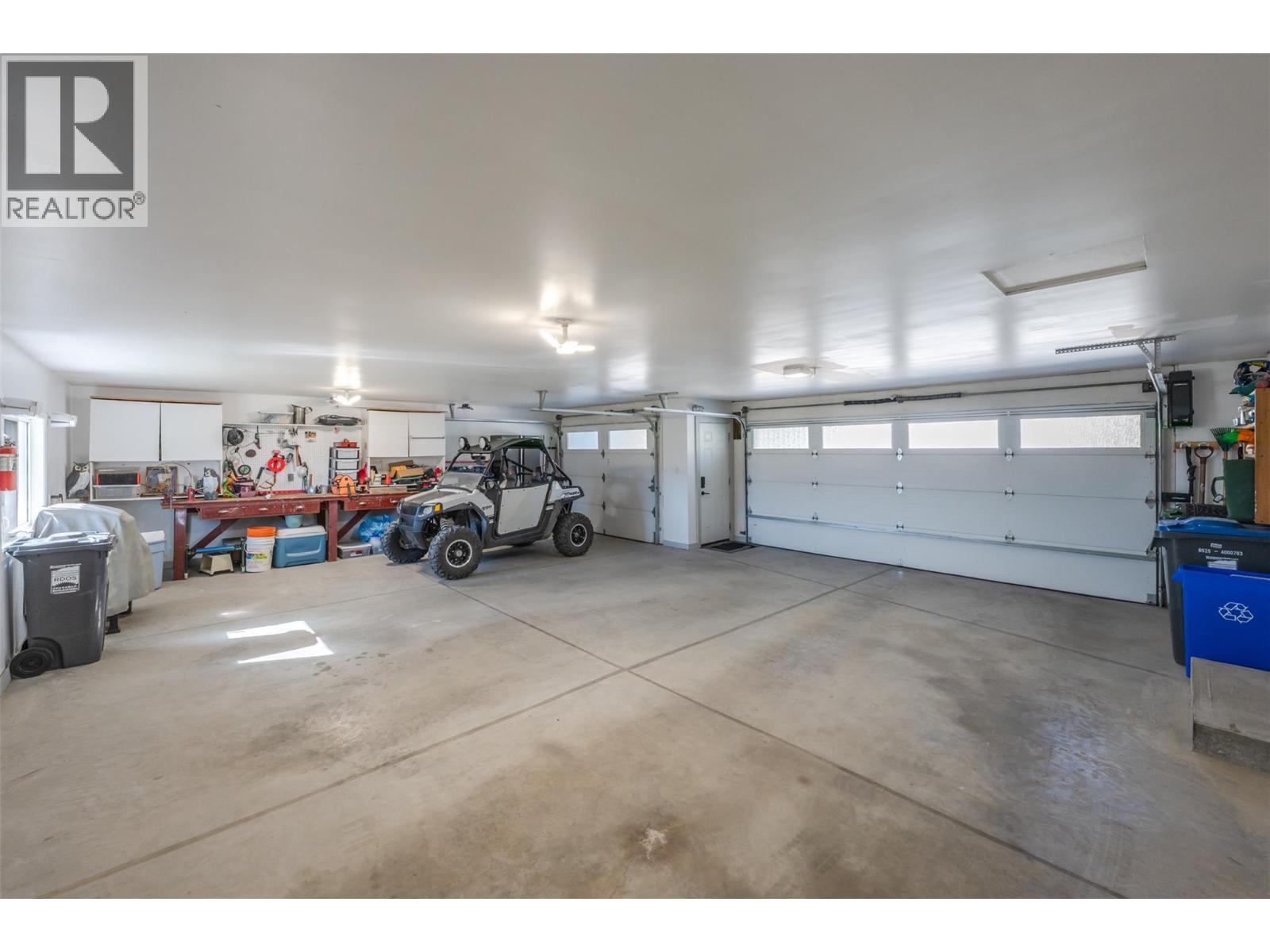 600 PONDEROSA Road, Oliver