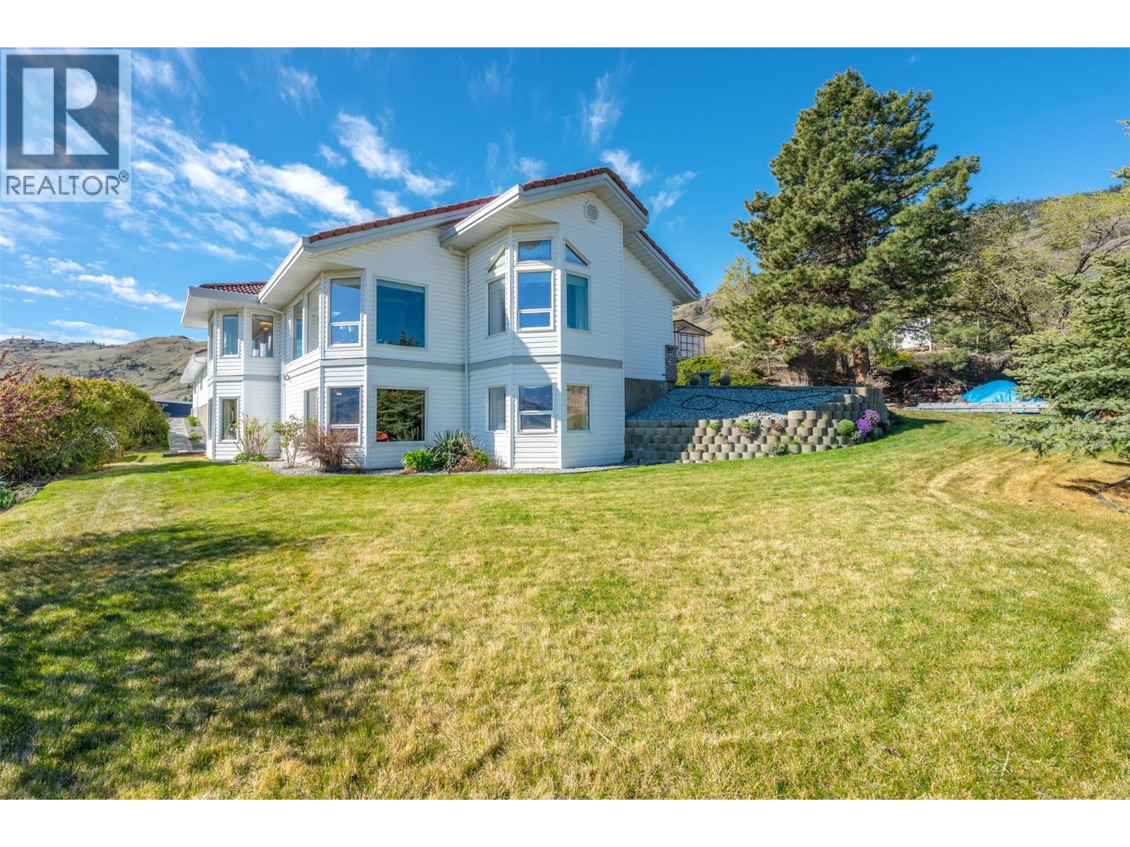 600 PONDEROSA Road, Oliver