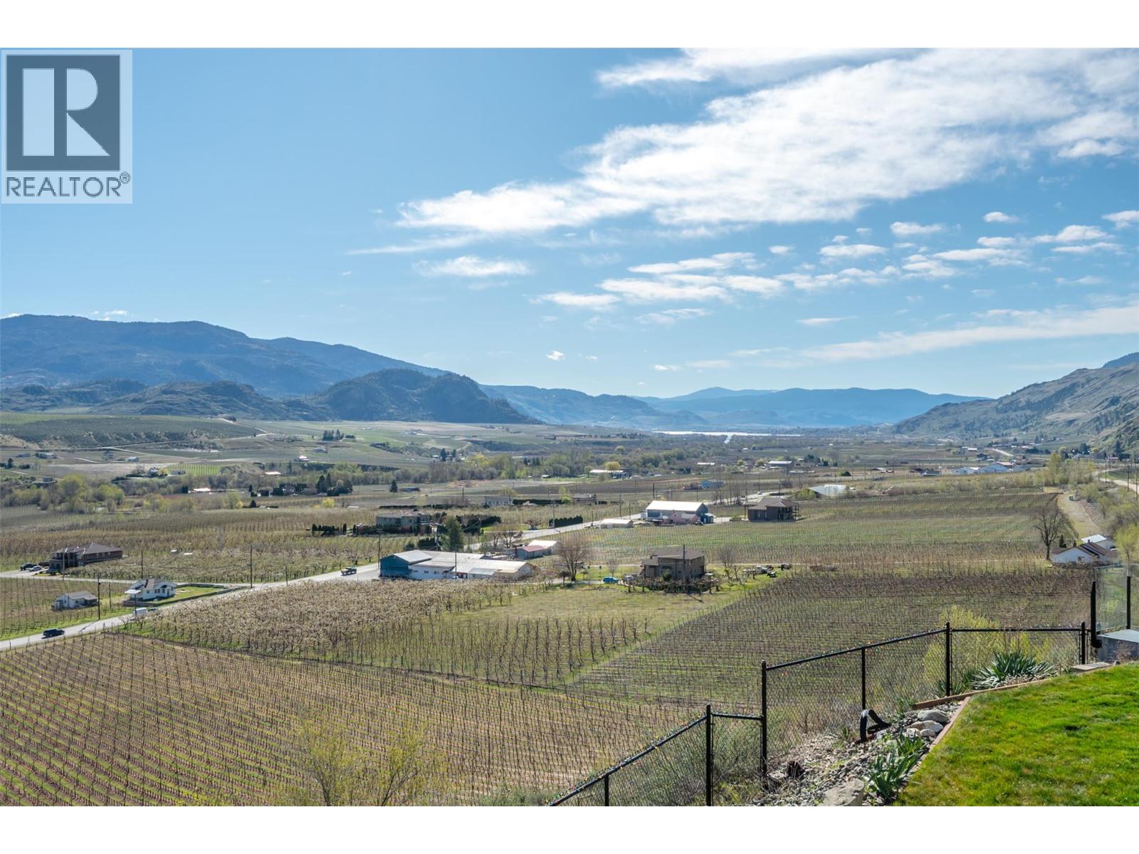 600 PONDEROSA Road, Oliver