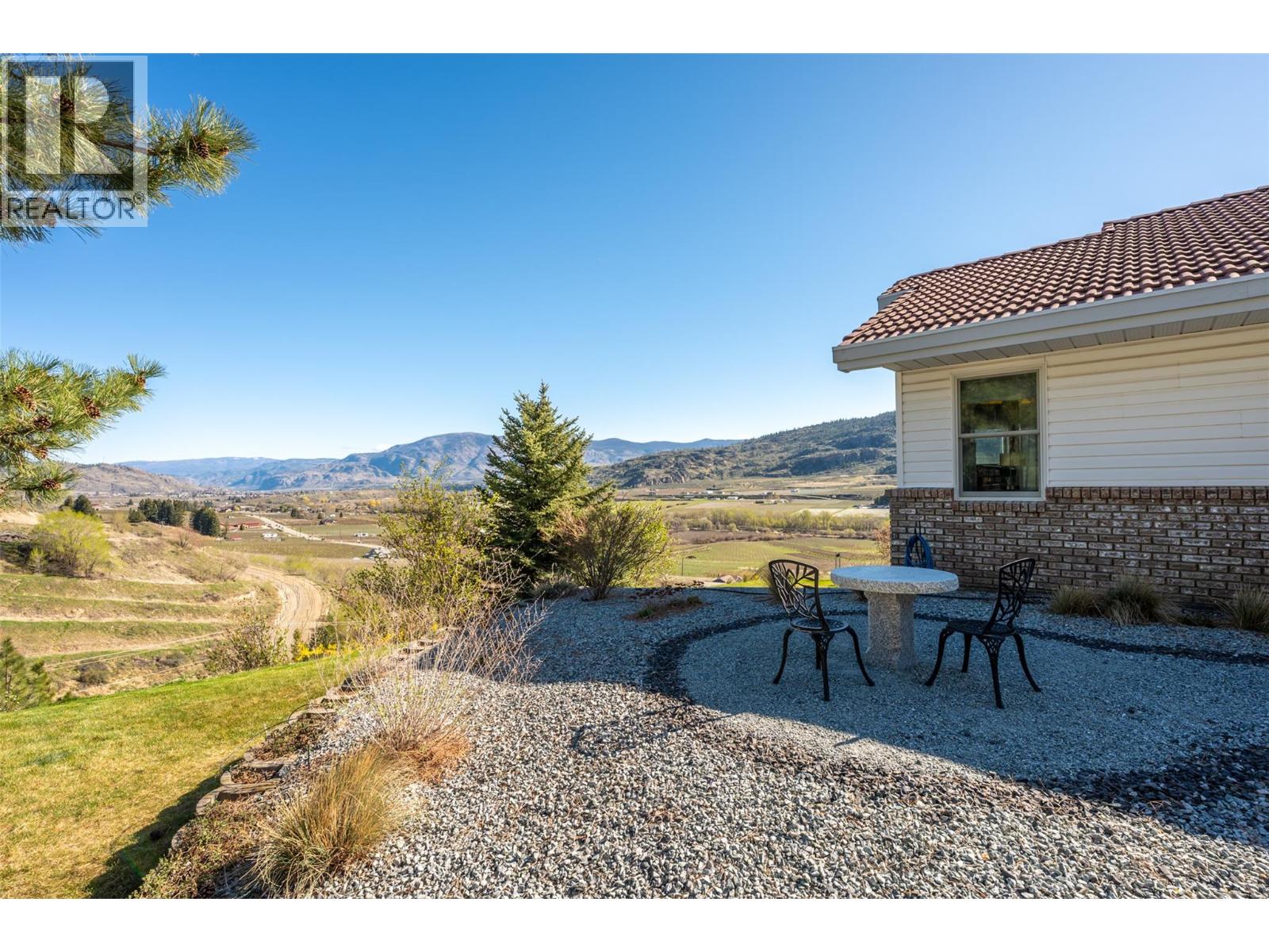 600 PONDEROSA Road, Oliver