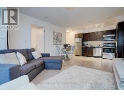 2204 - 830 Lawrence Avenue W, Toronto, ON M6A0B6 Photo 6