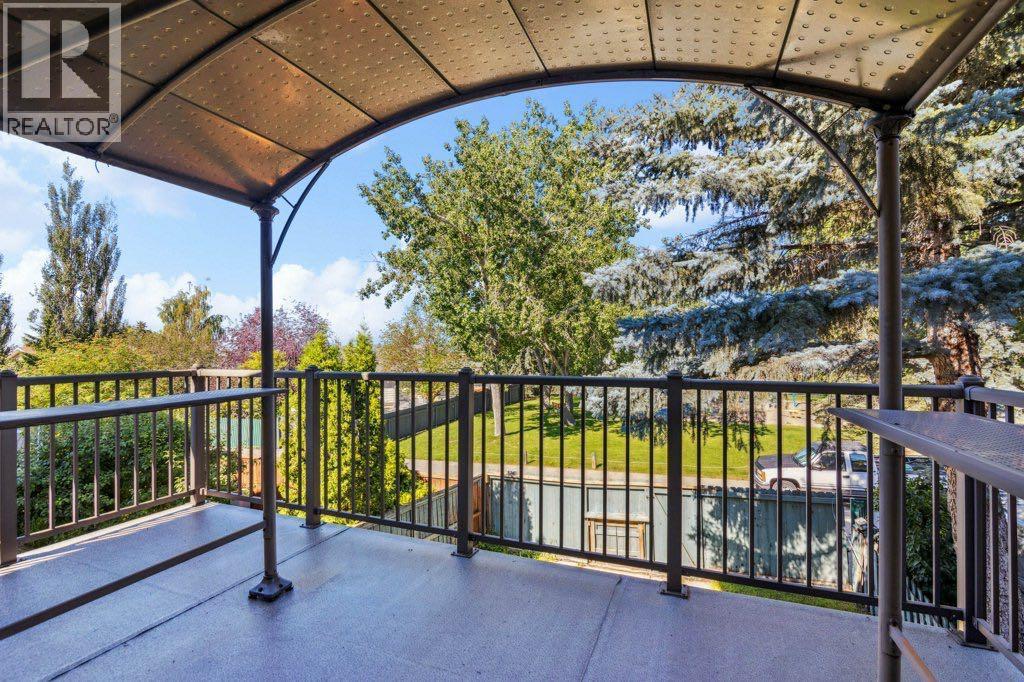 Single Family House 5 Level for Sale in  Mckinnon Crescent NE Mayland Heights Calgary 