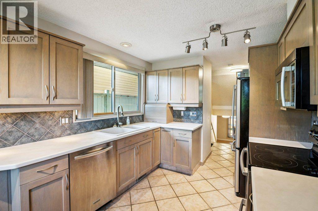 Single Family House 5 Level for Sale in  Mckinnon Crescent NE Mayland Heights Calgary 