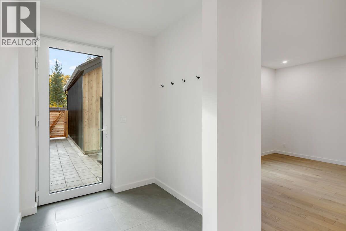 1032 Williams Gate Lane, Revelstoke