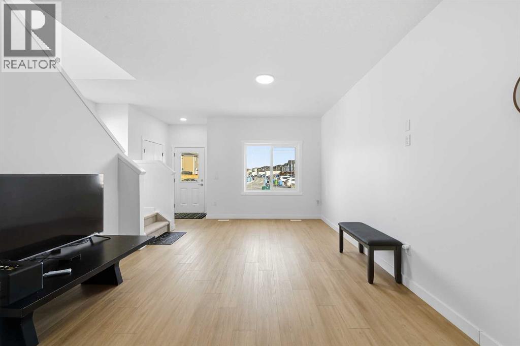 
          21 Cornerbrook Lane Northeast
            <br/>
            <span>Calgary</span>
            , 
            <span>AB</span>
             <span>T3N2H1</span>
         - Photo 10