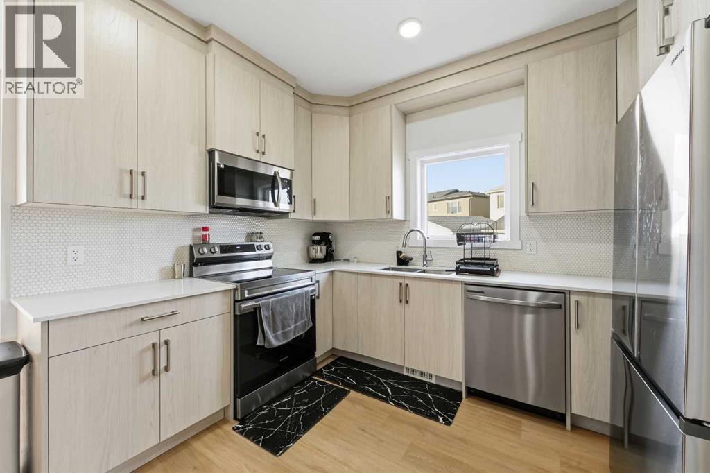 
          21 Cornerbrook Lane Northeast
            <br/>
            <span>Calgary</span>
            , 
            <span>AB</span>
             <span>T3N2H1</span>
         - Photo 12