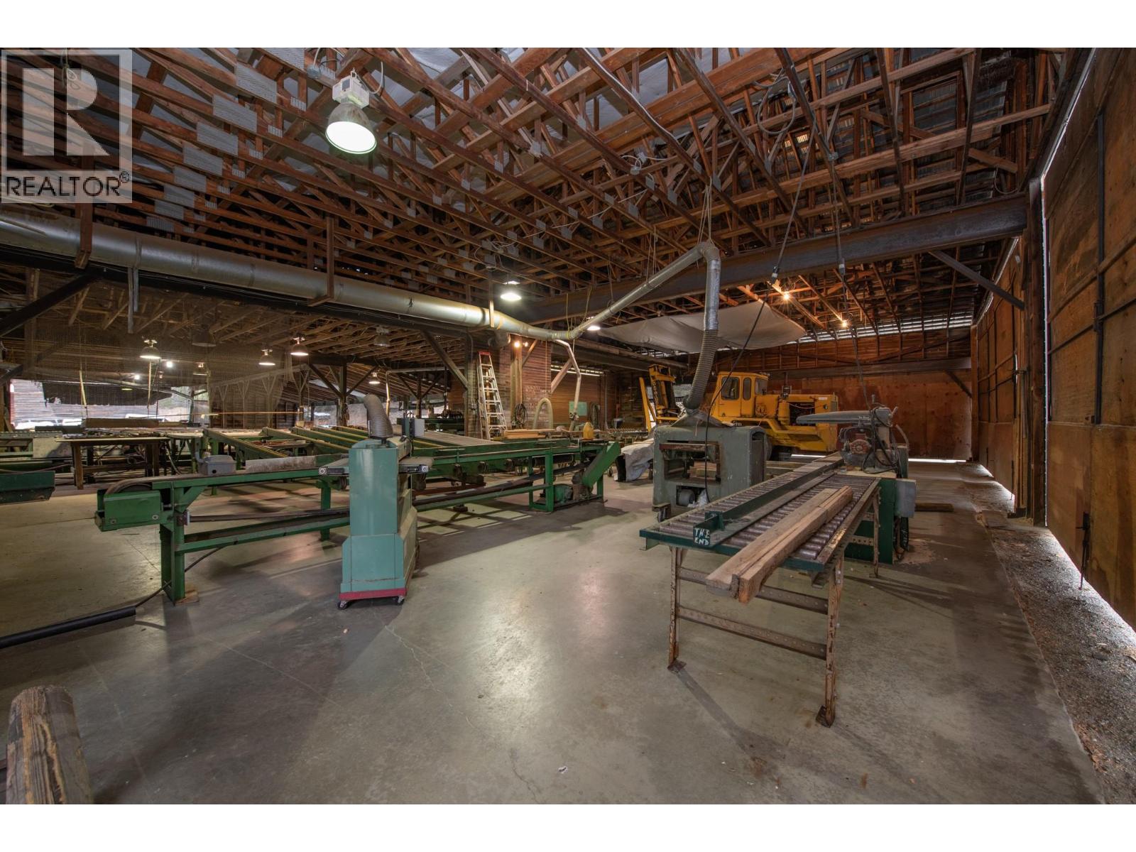 17 Bear Valley Road, Lumby