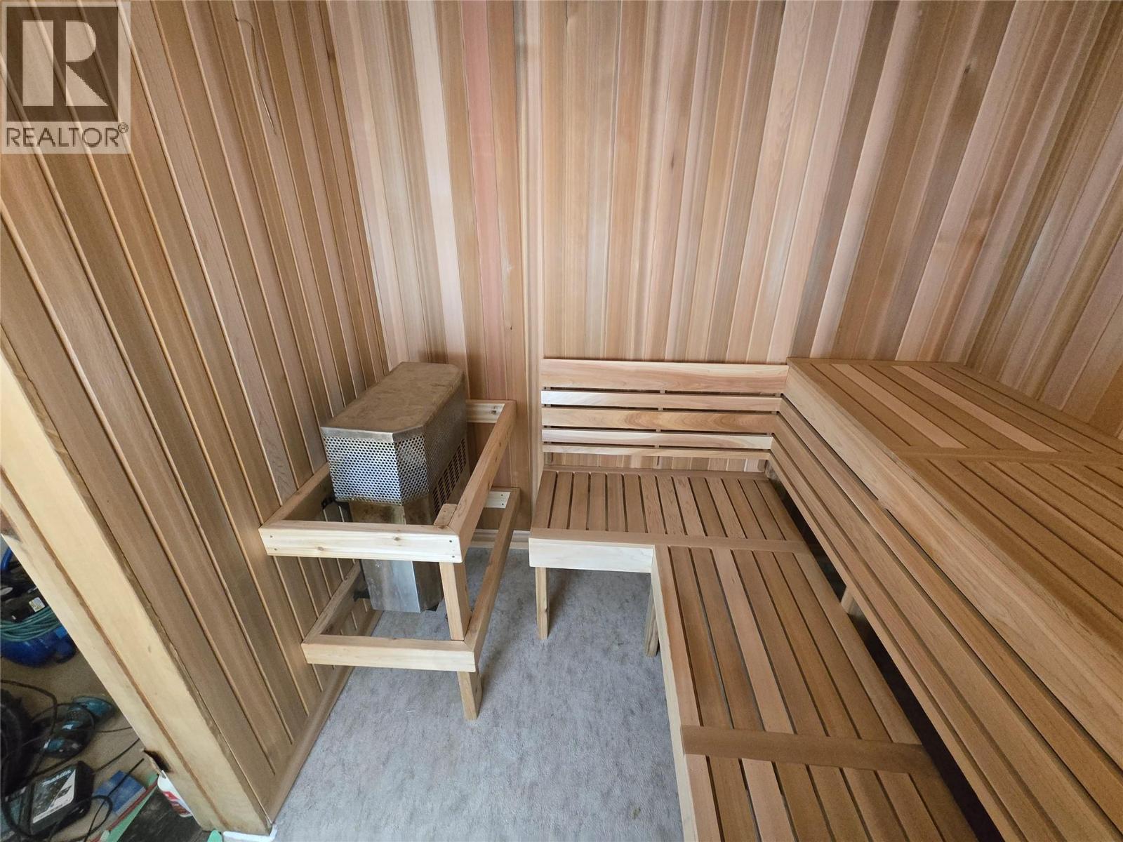 17 Bear Valley Road, Lumby