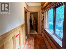 Laundry room - 10760 Guilbride Dr, Saltair, BC V0G2B2 Photo 12