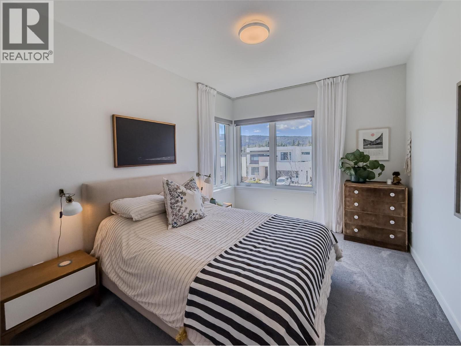 1293 PRAIRIE ROSE DRIVE - 36