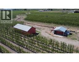 Den - 696 Lowe Drive, Cawston, BC V0X1C2 Photo 6