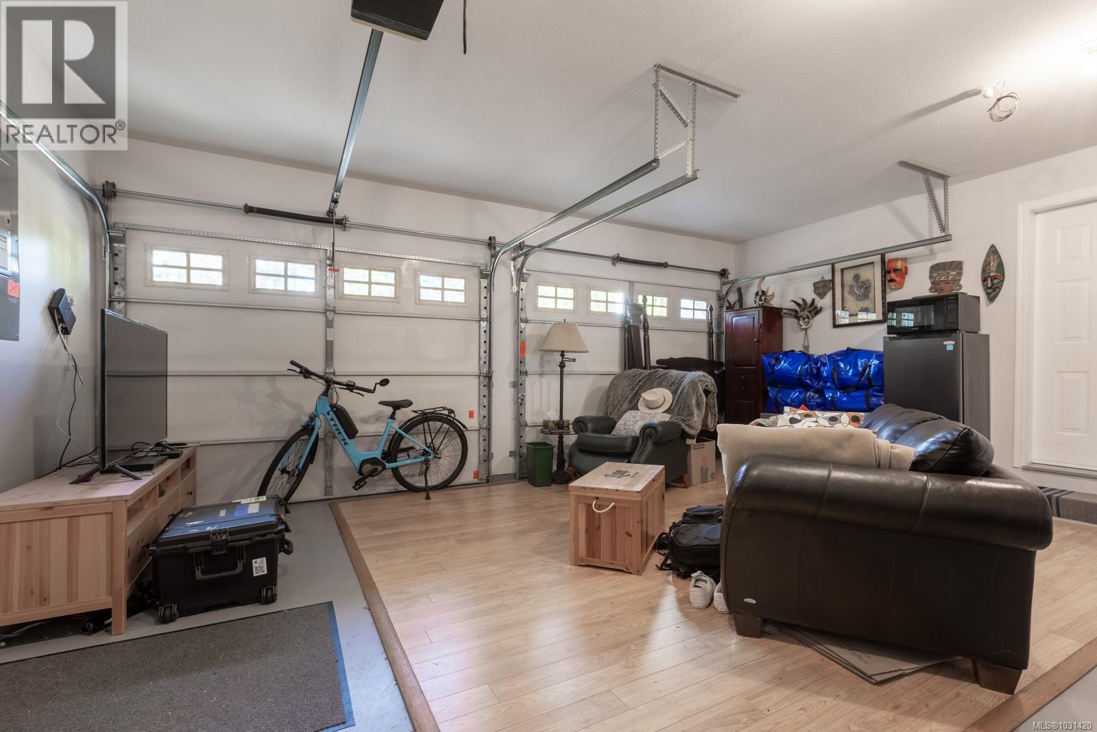 1451 SEAVIEW RD - 19