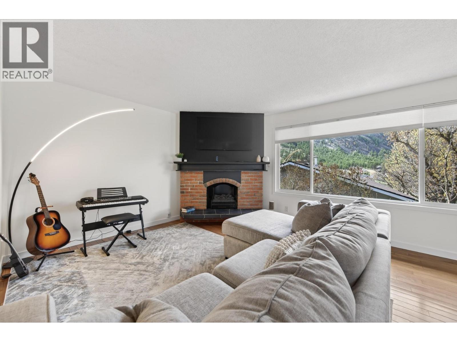 5914 TODD Road, Kamloops