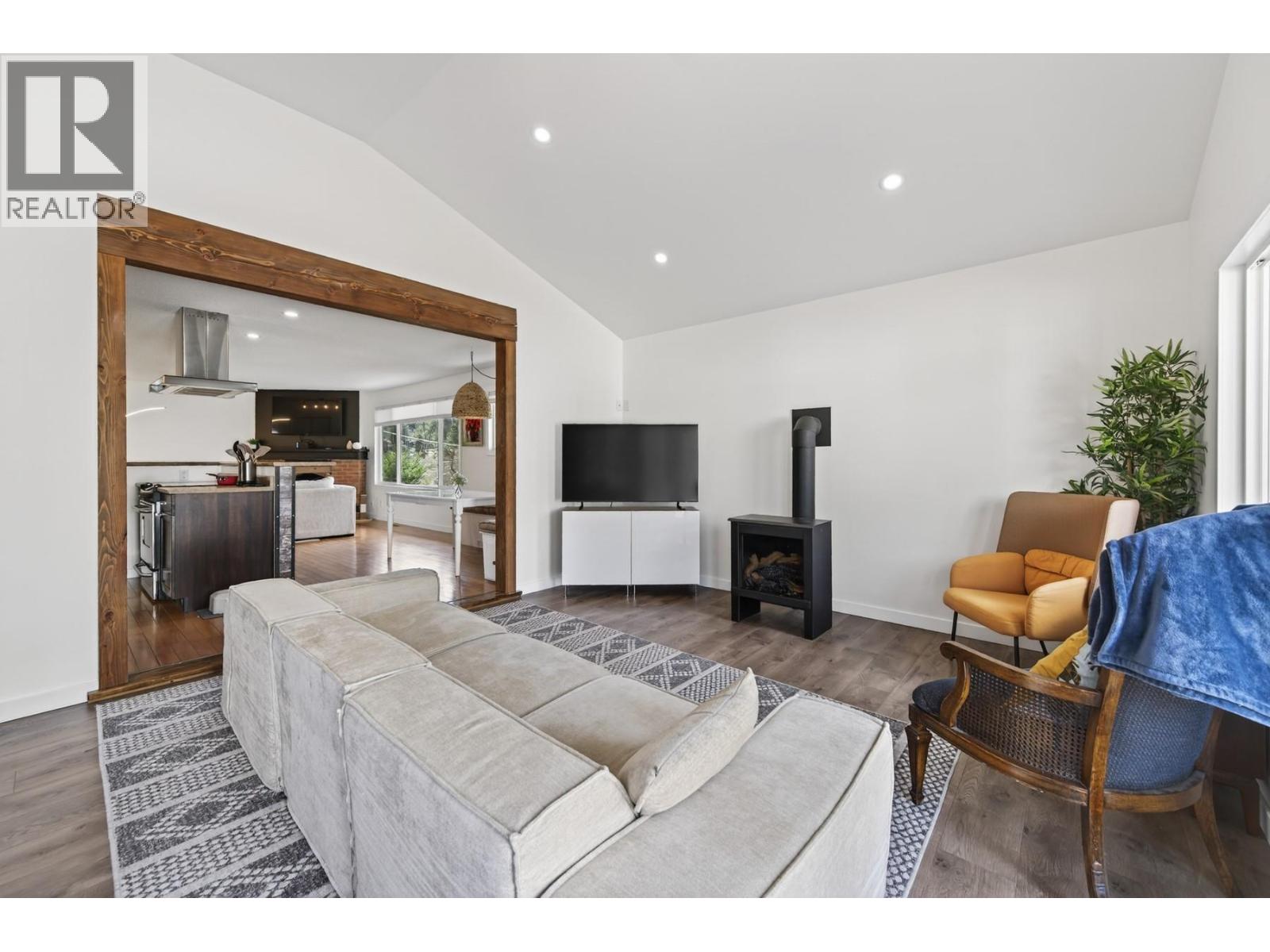 5914 TODD Road, Kamloops