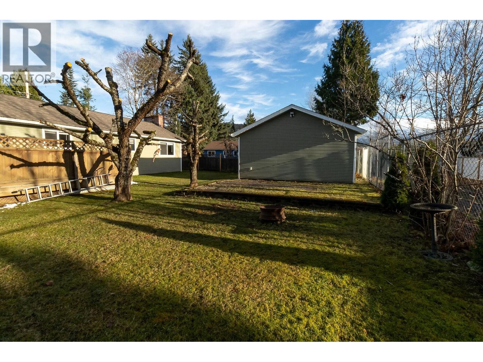 4805 WALSH AVENUE, Terrace