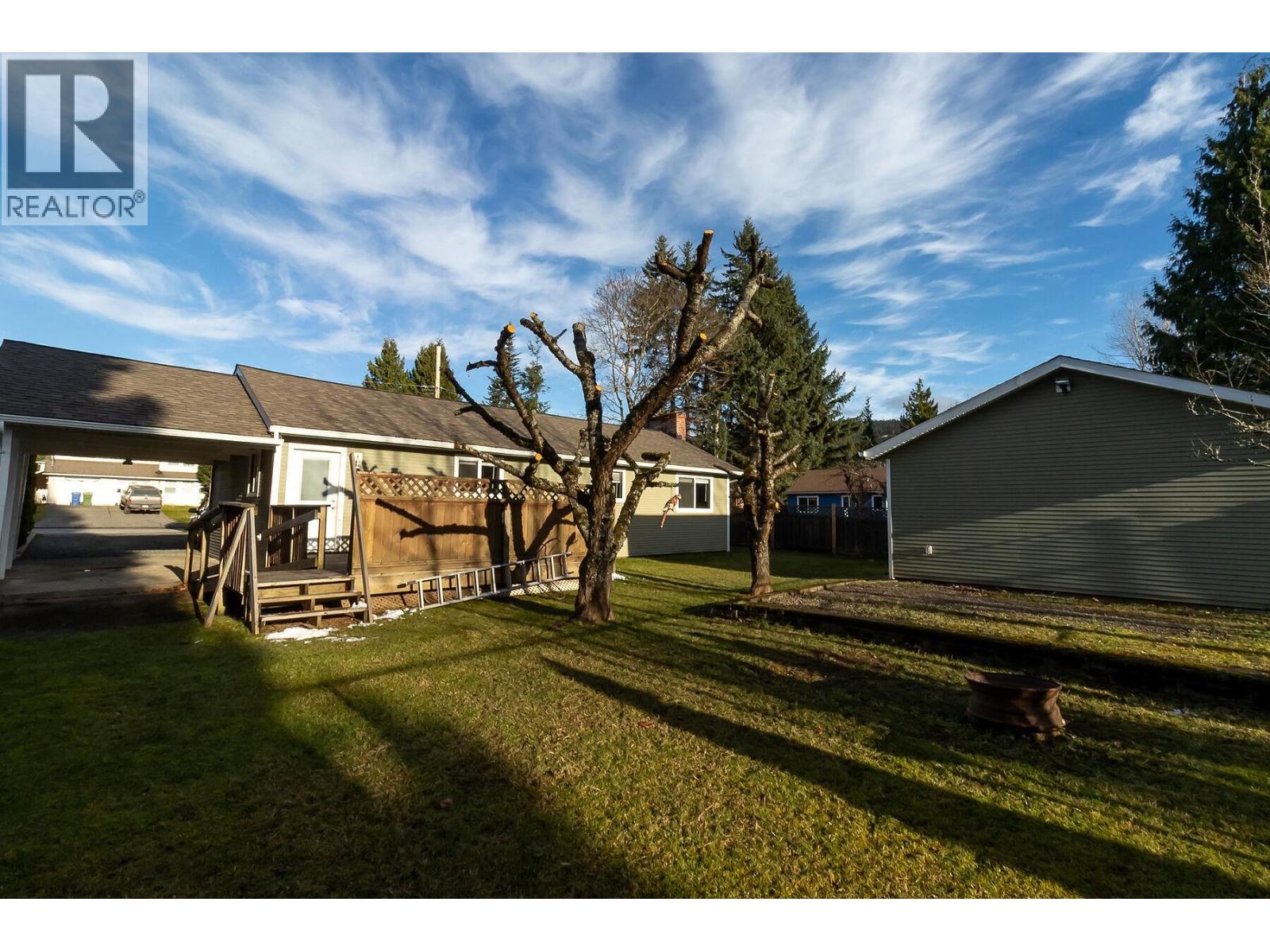 4805 WALSH AVENUE, Terrace